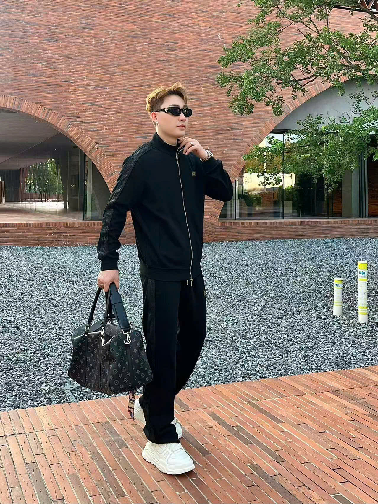 Set bộ nỉ Dior CD check viền vân nổi logo tag vuông ngực Like Auth M-3XL DDT