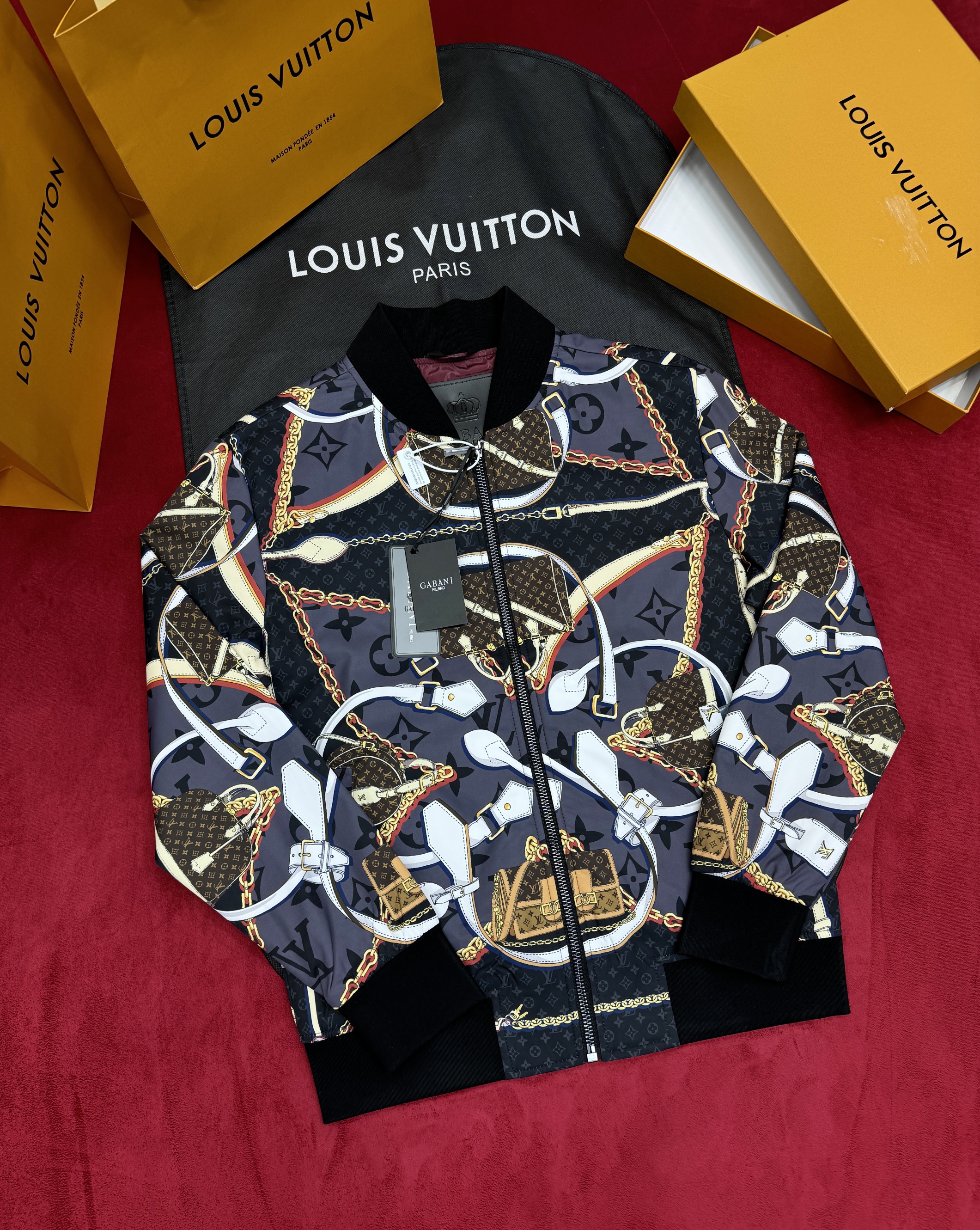 Áo khoác bomber Louis Vuitton LV họa tiết túi dây xích lót trong full monogram Like Auth 44-50 LK