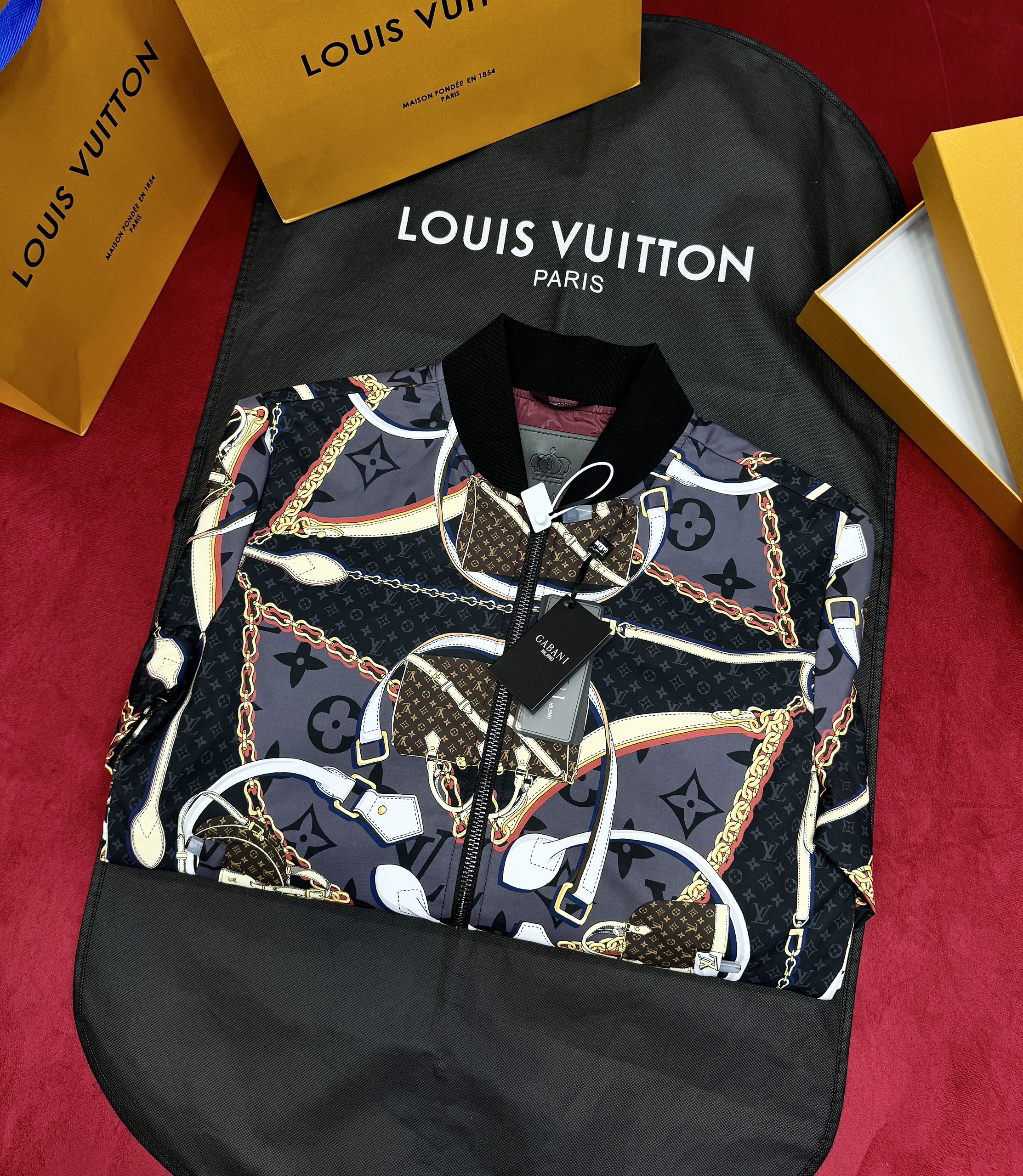 Áo khoác bomber Louis Vuitton LV họa tiết túi dây xích lót trong full monogram Like Auth 44-50 LK