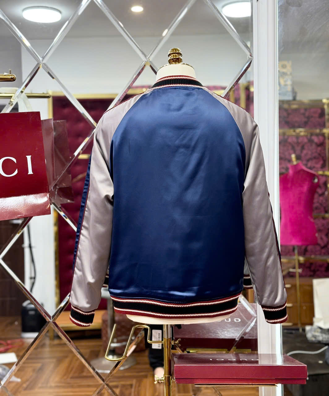 Áo khoác Gucci GC Xanh than phối tay Xám họa tiết thêu song hổ Like Auth 44-50 LK