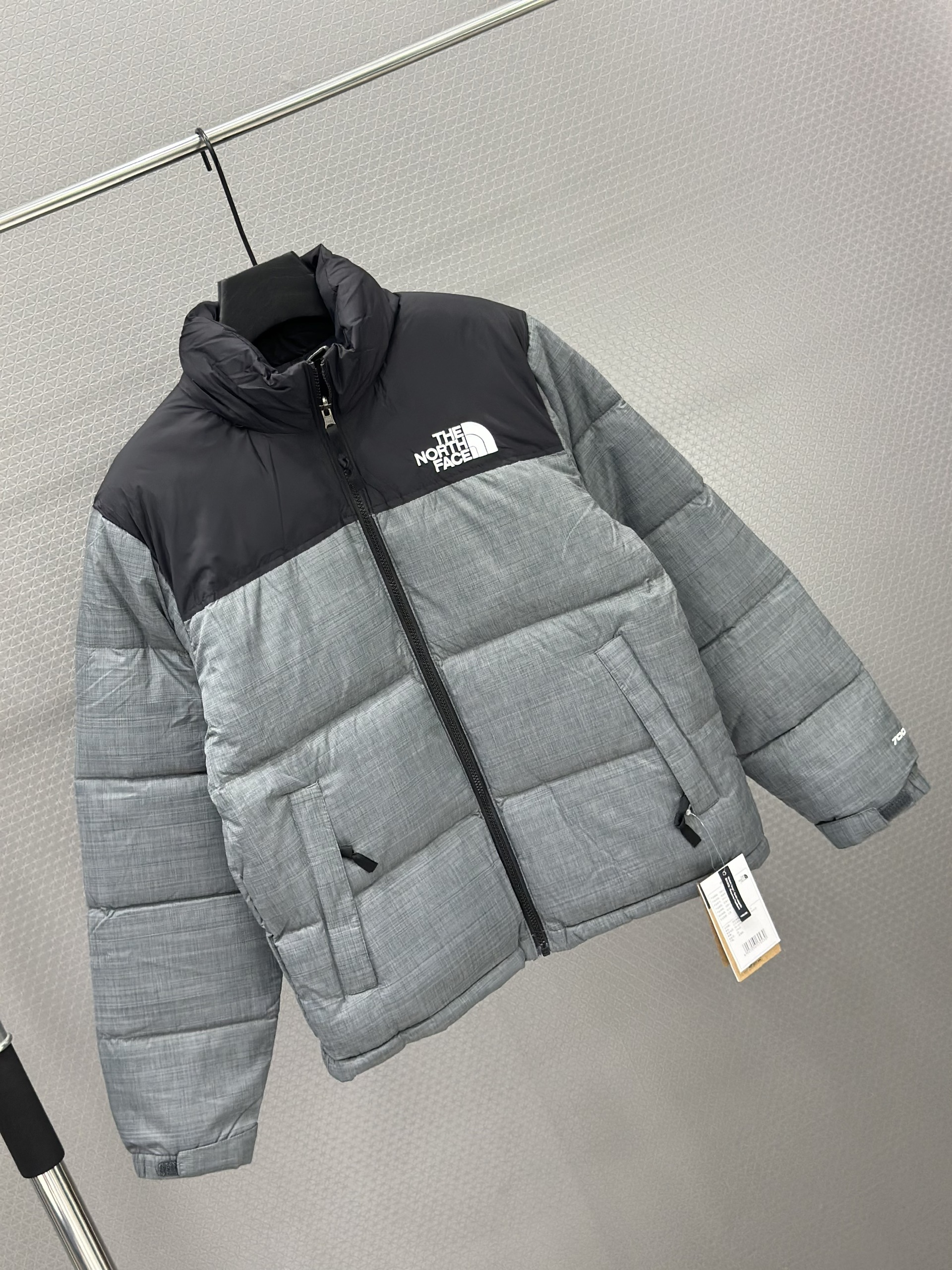 Áo khoác phao The North Face Xám phối Ðen mũ khóa Like Auth XS-L VTN