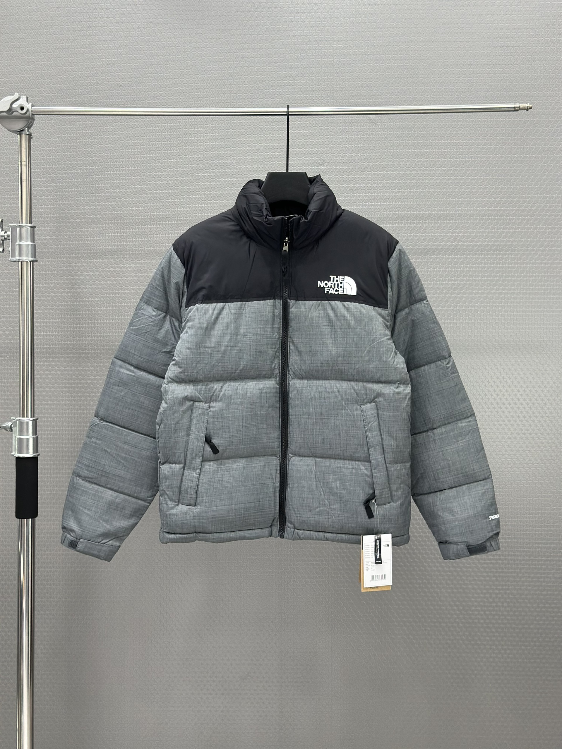 Áo khoác phao The North Face Xám phối Ðen mũ khóa Like Auth XS-L VTN