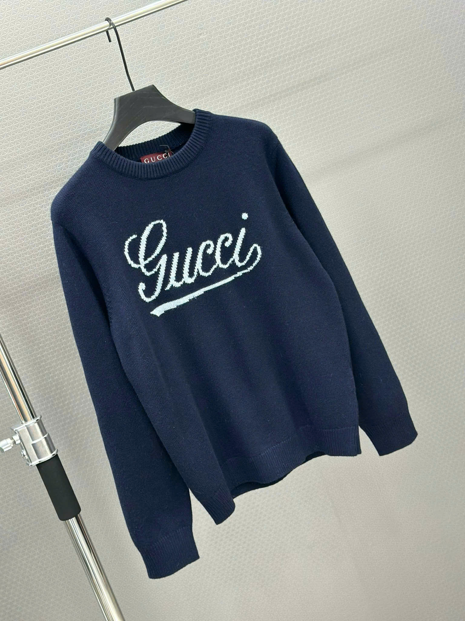 Áo sweater len Gucci GC Xanh logo check ngực chữ to Like Auth S-L VTN