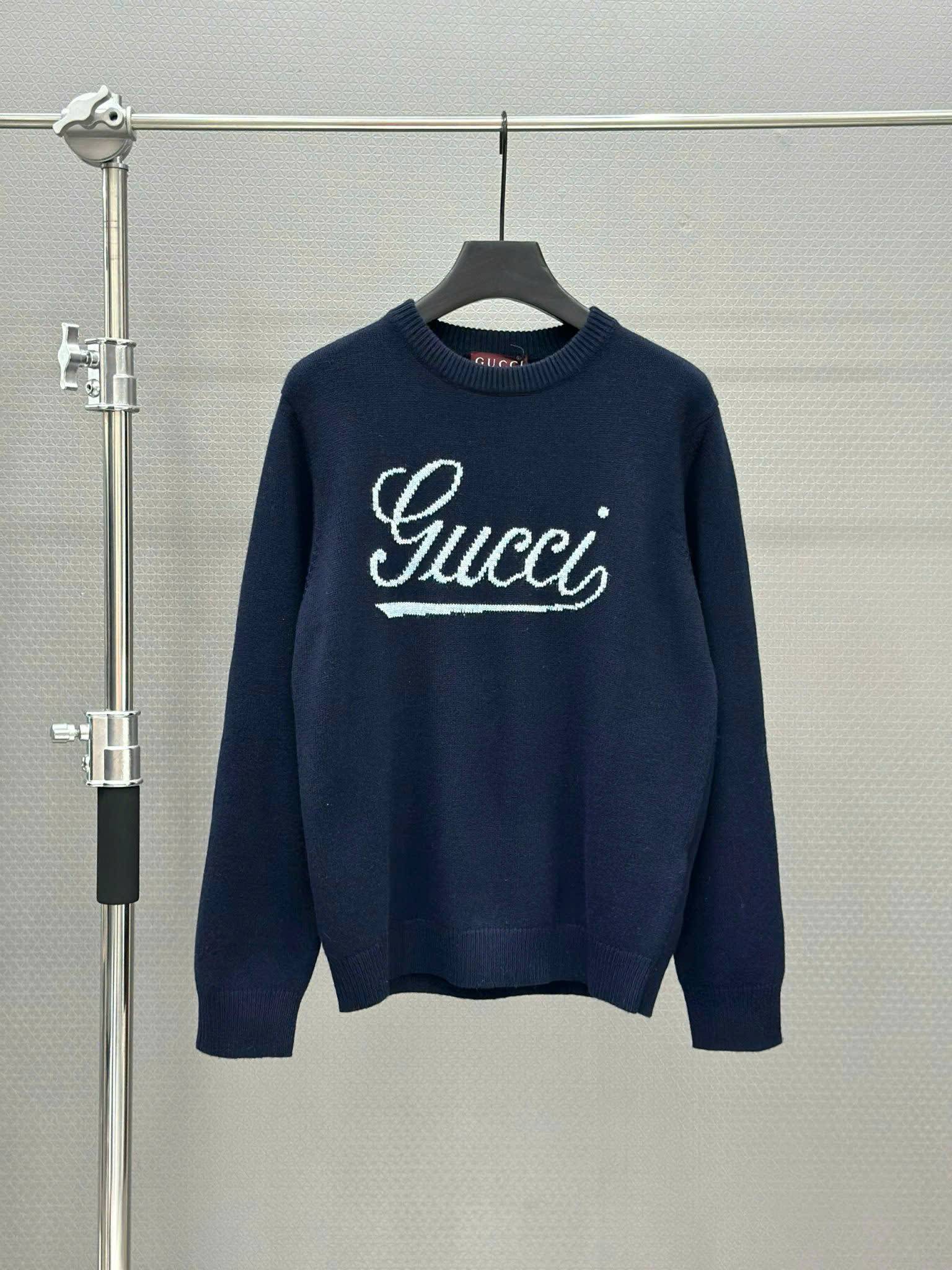 Áo sweater len Gucci GC Xanh logo check ngực chữ to Like Auth S-L VTN