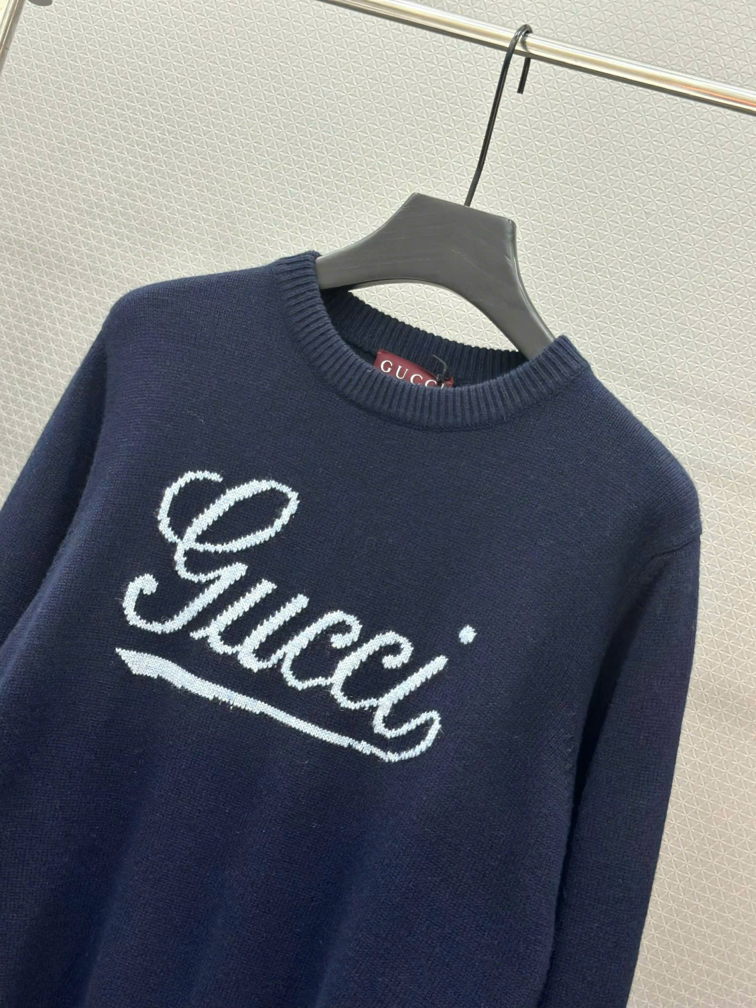 Áo sweater len Gucci GC Xanh logo check ngực chữ to Like Auth S-L VTN