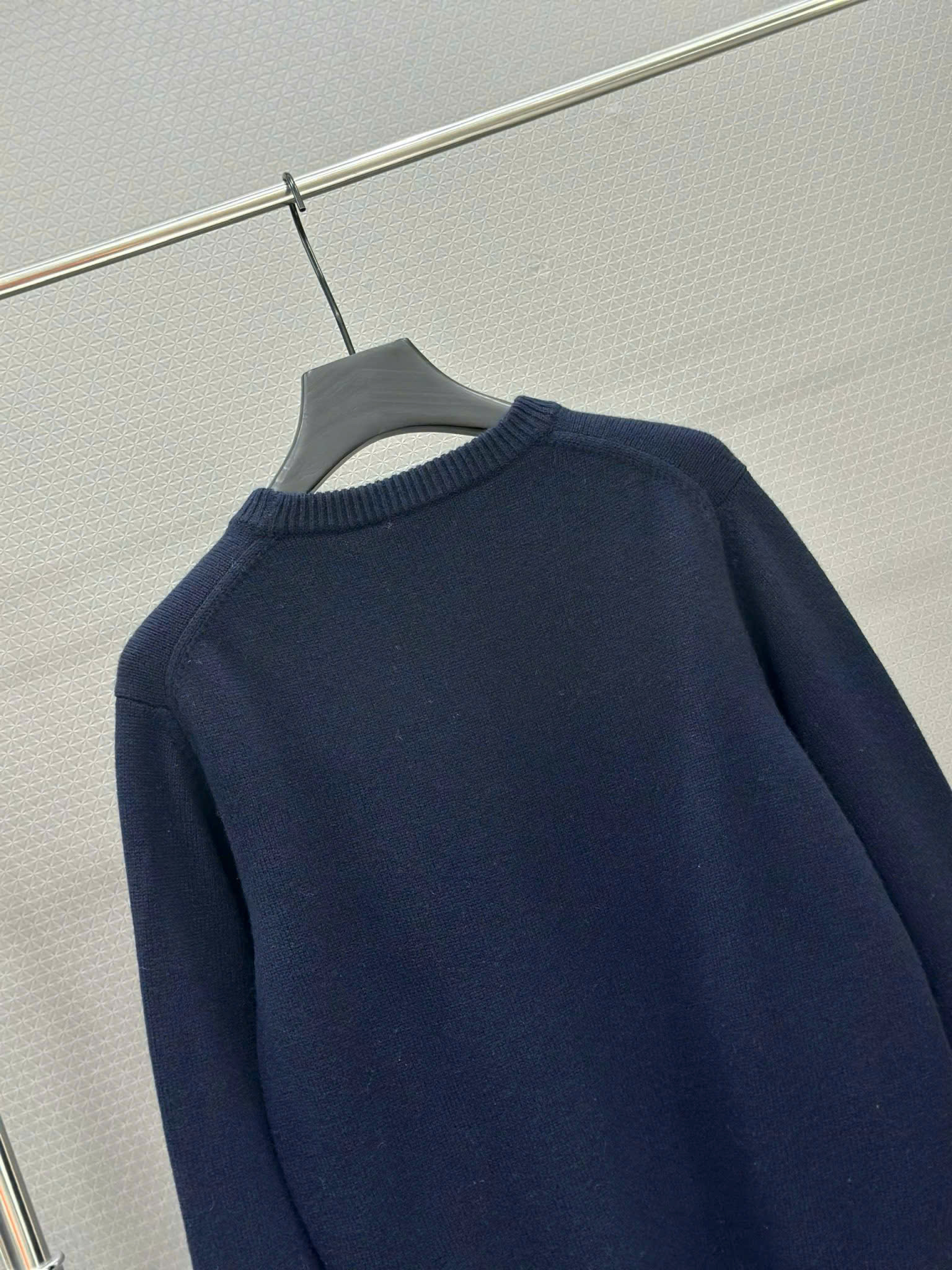 Áo sweater len Gucci GC Xanh logo check ngực chữ to Like Auth S-L VTN