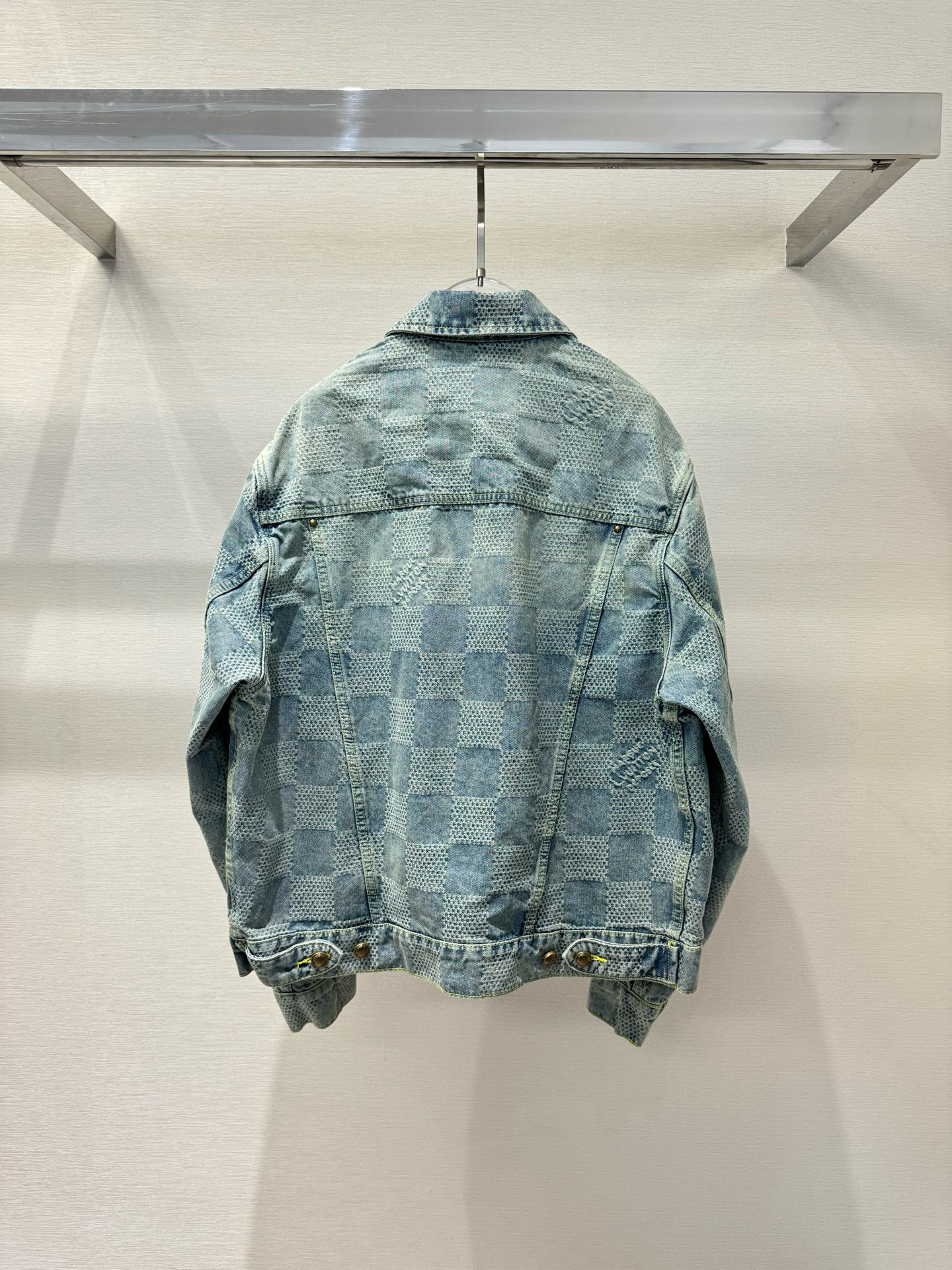 Áo khoác Jean bò Louis Vuitton LV 1151 Xanh Nhạt vân caro full 1-1 on web 46-50 VTN