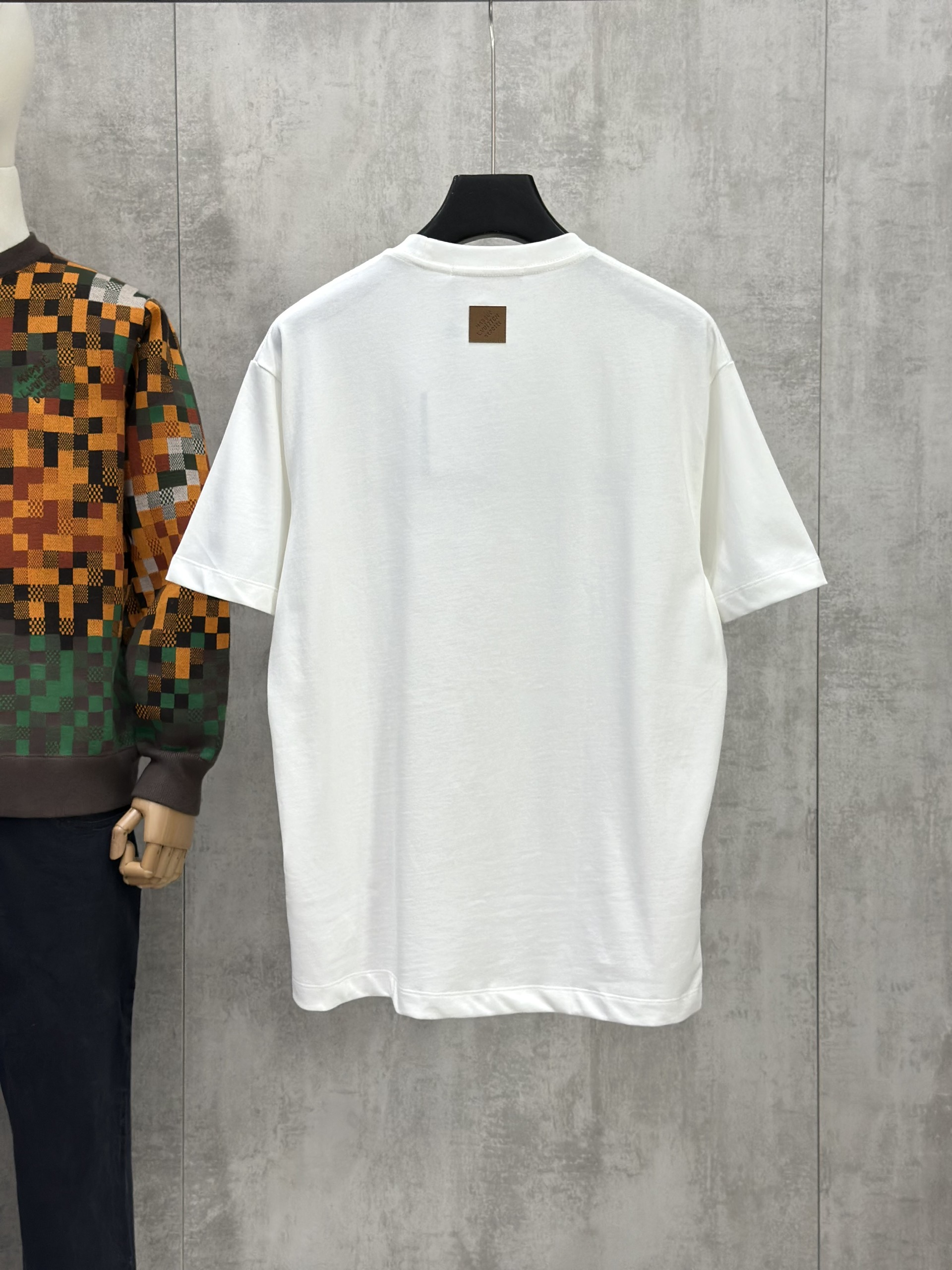 Áo phông T shirt Louis Vuitton LV Forever logo thêu ngực Like Auth XXS-M