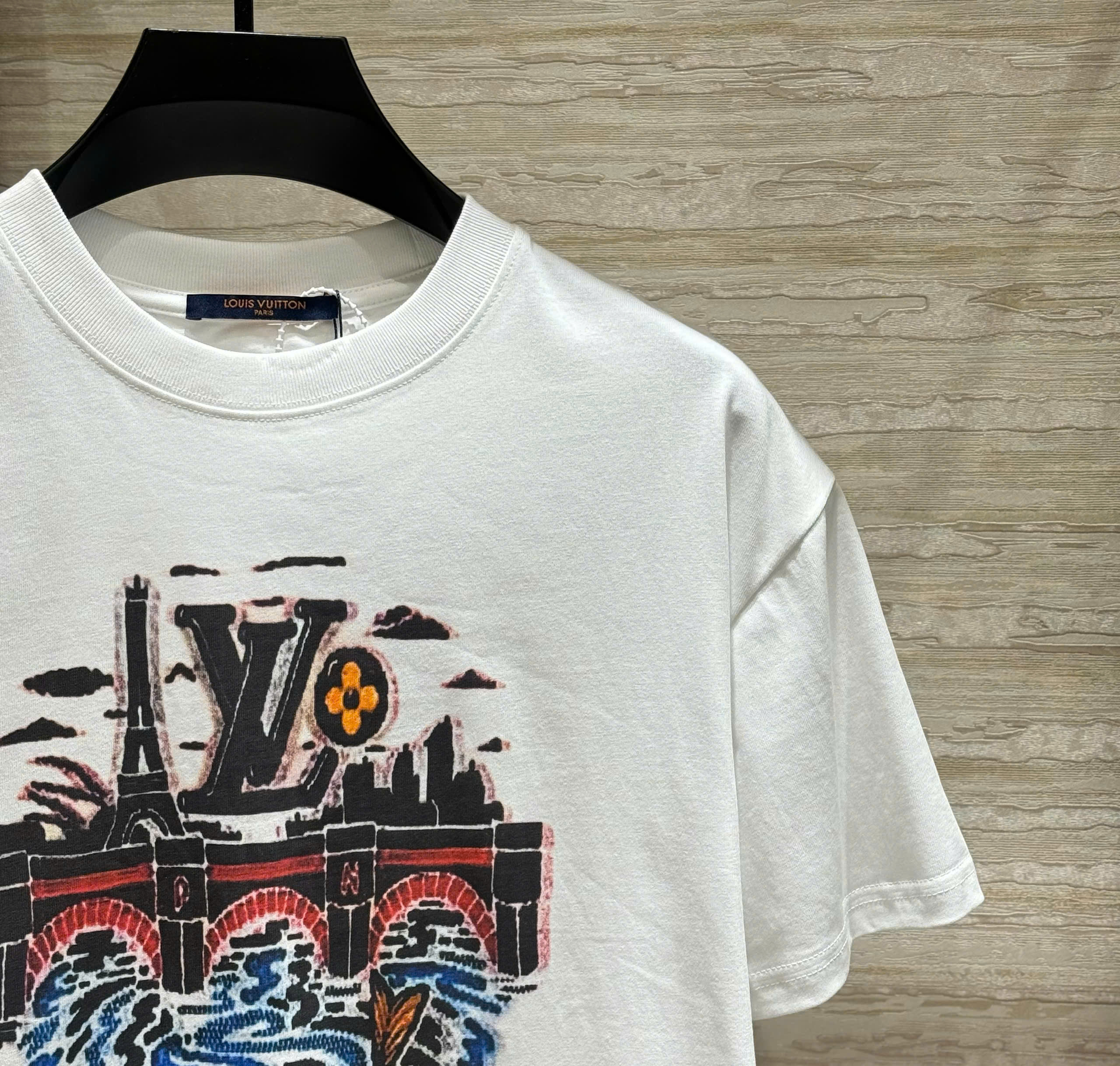 Áo phông T shirt Louis Vuitton LV Trắng họa tiết thành phố Paris Like Auth S-L DDT