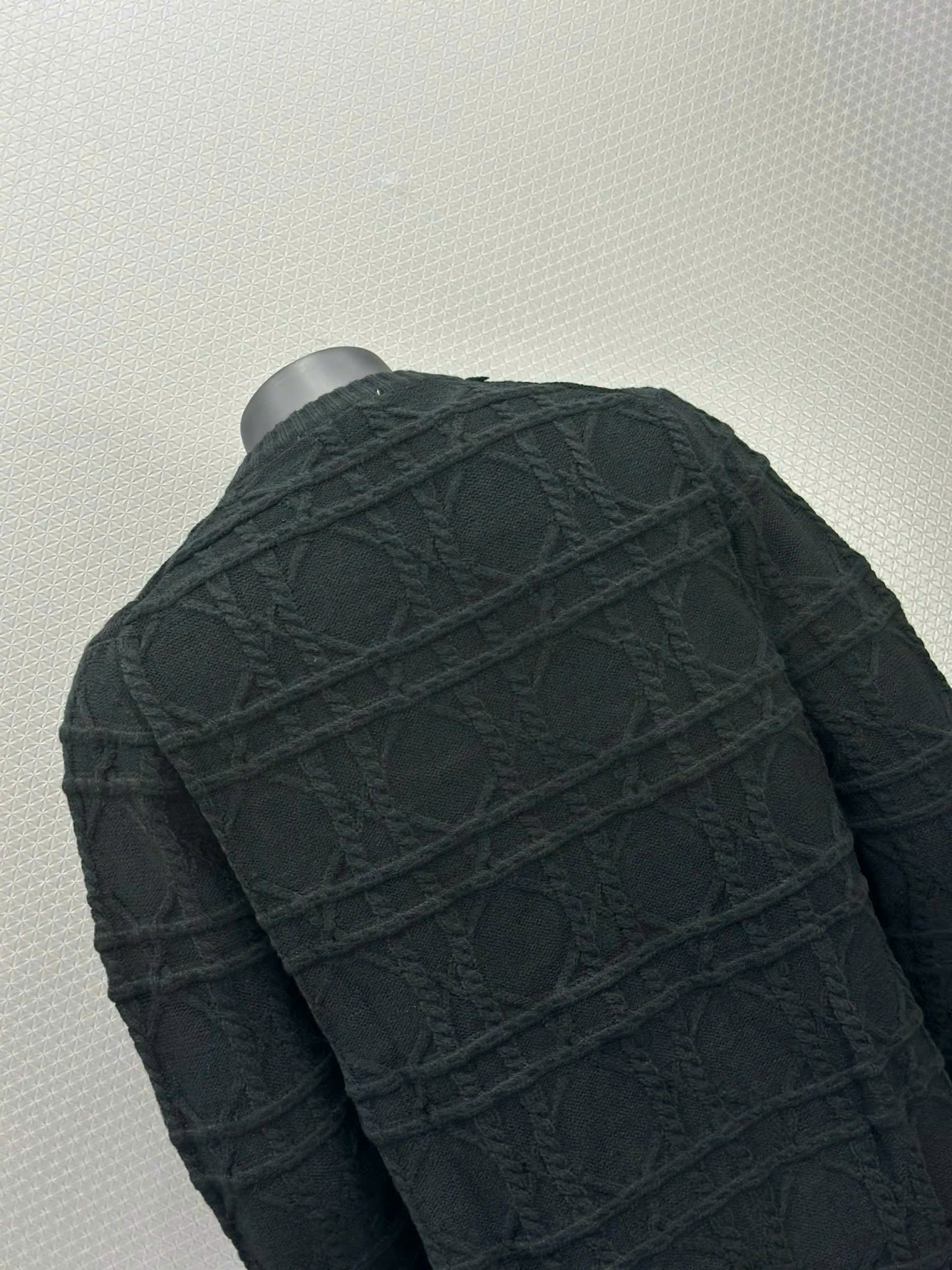 Áo sweater len Dior CD Đen vân gân nổi Like Auth XS-L VTN