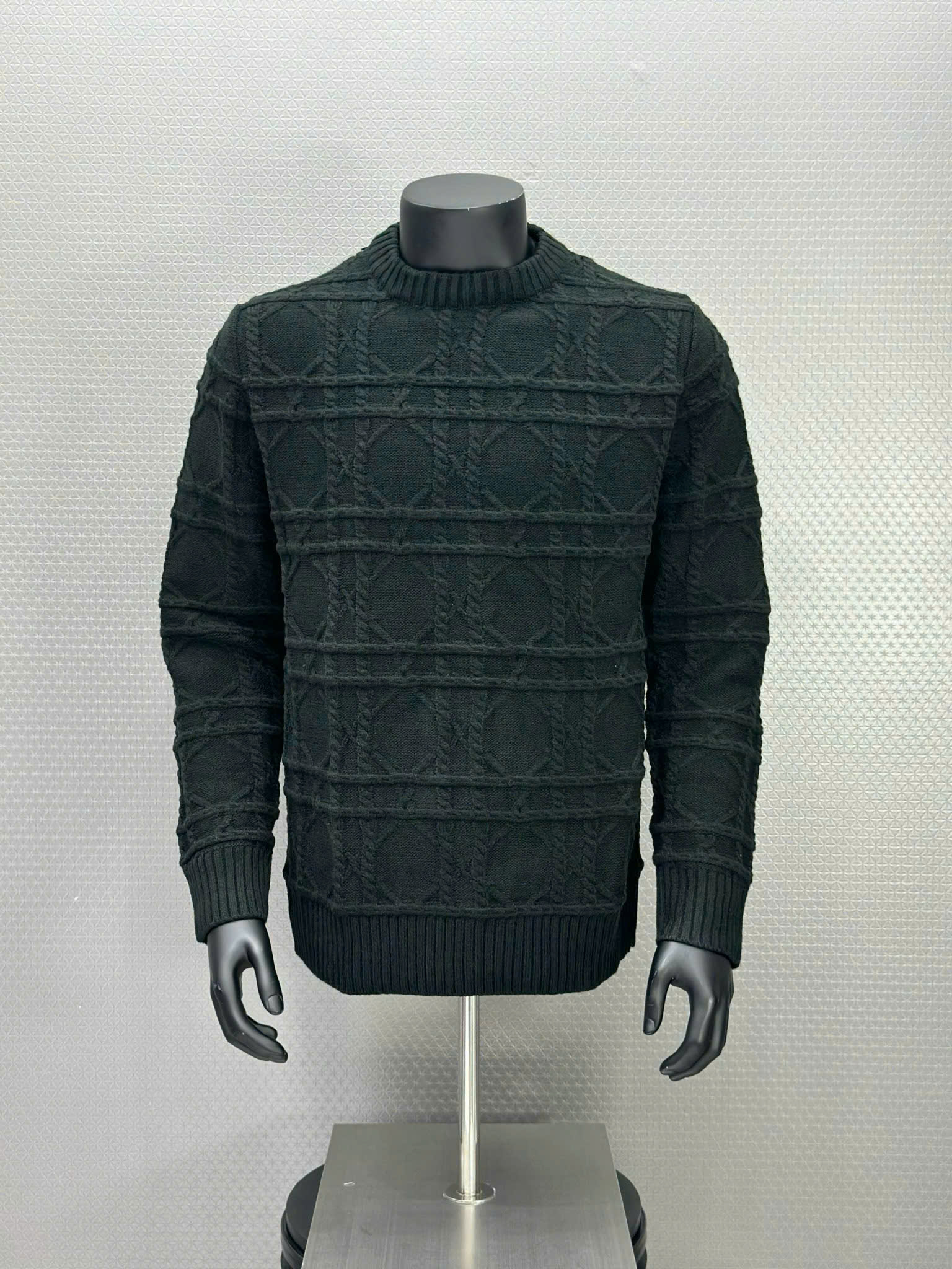 Áo sweater len Dior CD Đen vân gân nổi Like Auth XS-L VTN