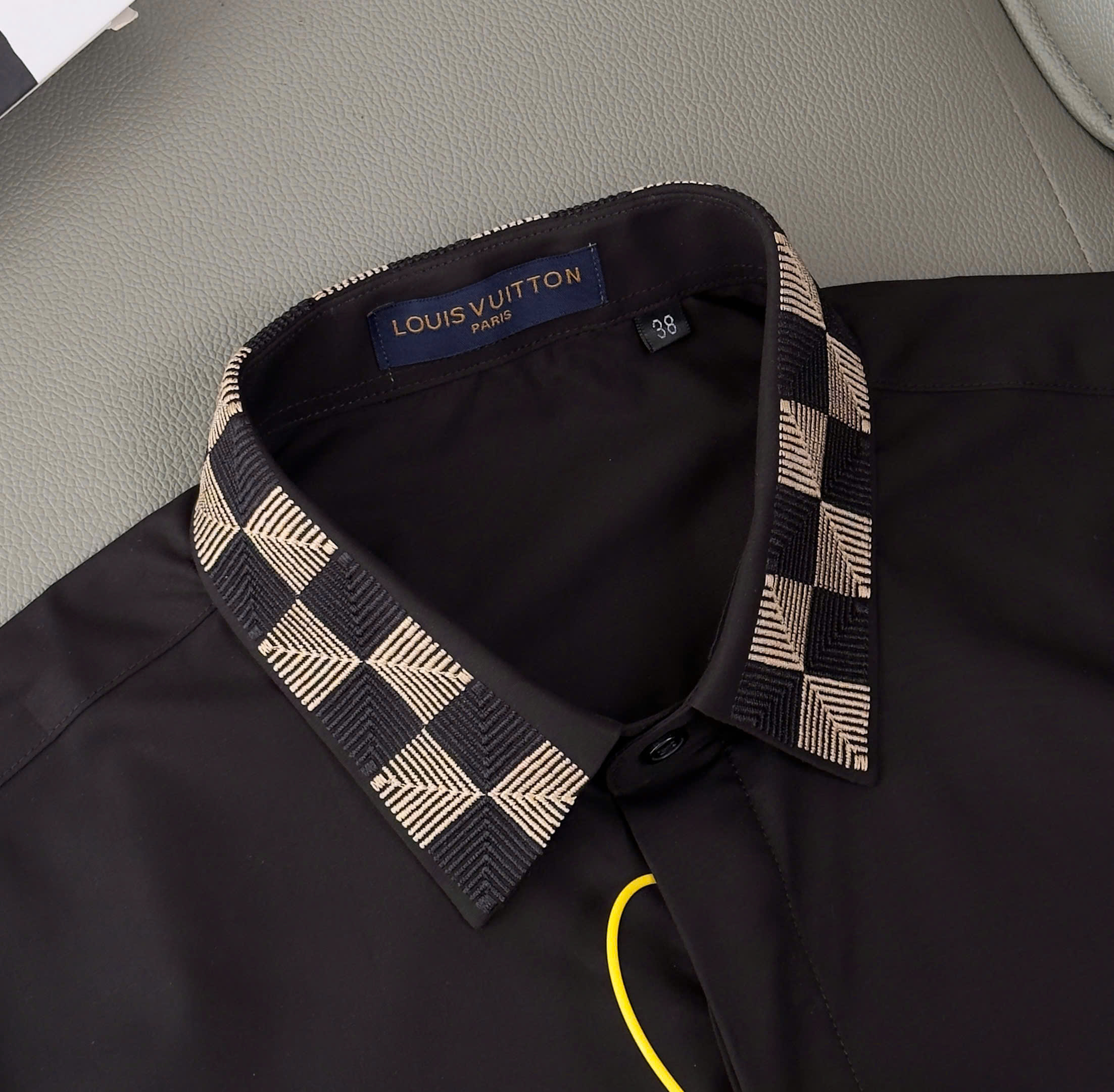 Áo sơ mi Louis Vuitton LV Đen check tay cổ caro Like Auth 38-41 DDT