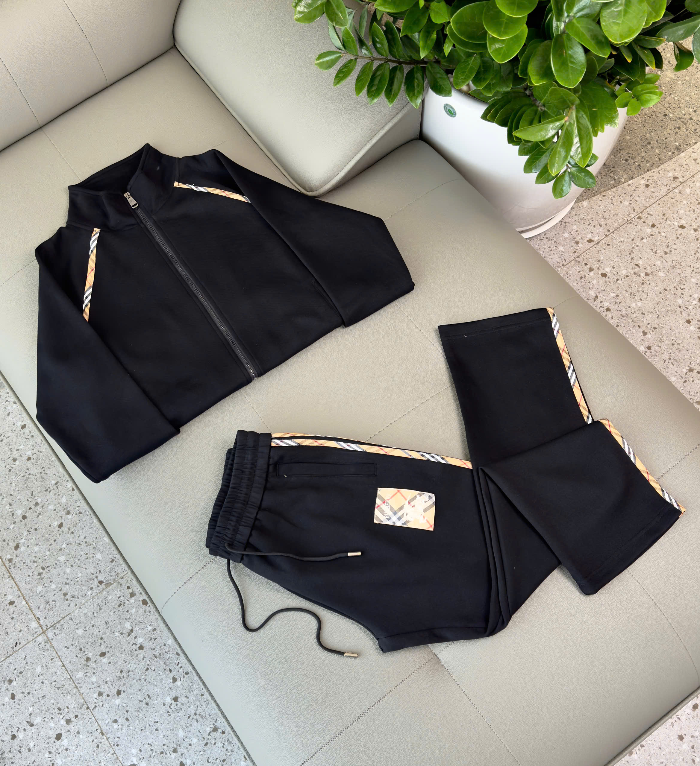 Set bộ nỉ Burberry BBR check viền kẻ chéo sọc Nâu Like Auth M-XXL DDT