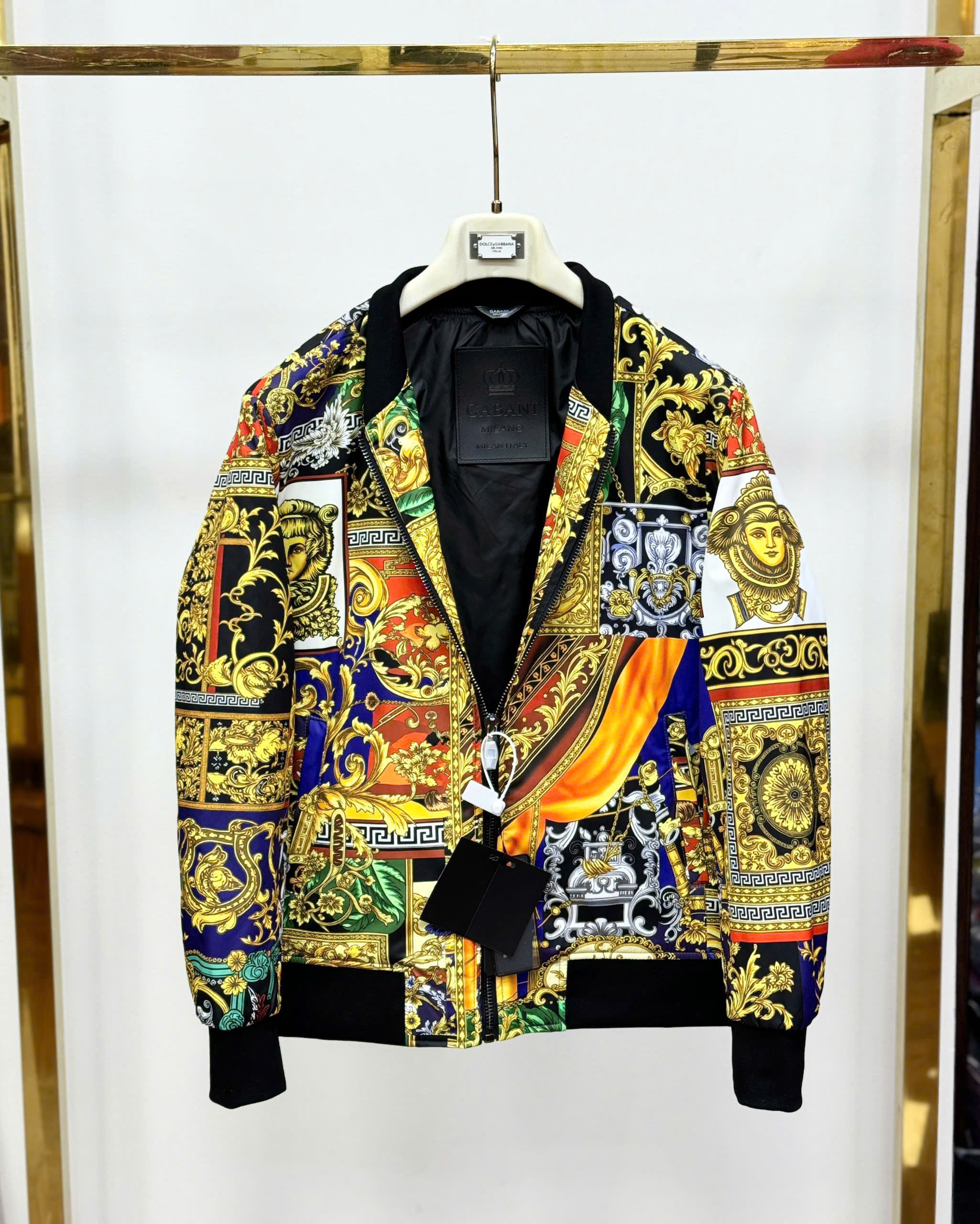 Áo khoác Bomber Versace VS họa tiết mặt quỷ Vàng Like Auth 44-50 CD