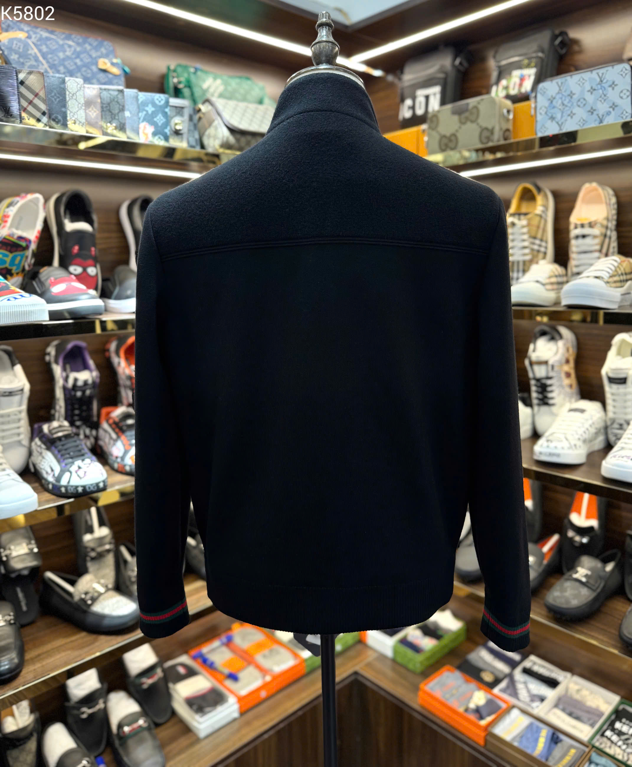 Áo khoác Gucci GC Đen trơn check kẻ sọc Xanh Đỏ tay cổ Like Auth 48-52 MK