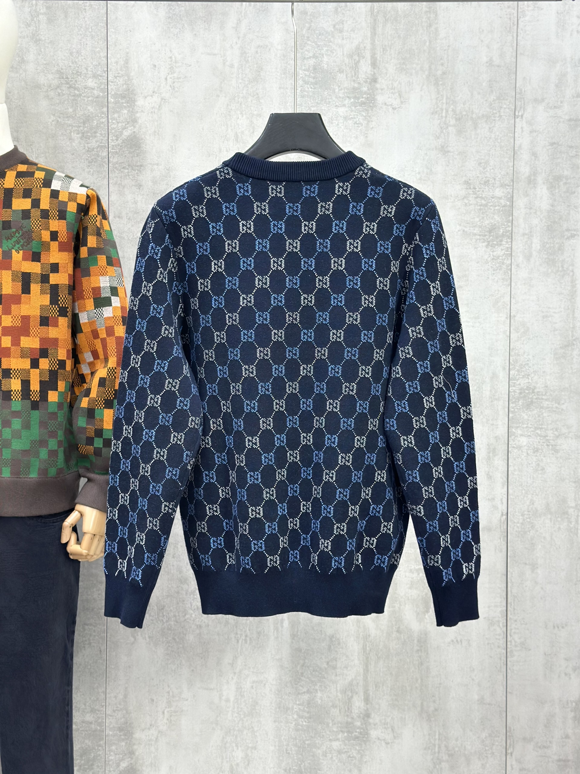 Áo Cardigan-Sweater len Gucci GC Xanh than full monogram Like Auth XS-M VTN