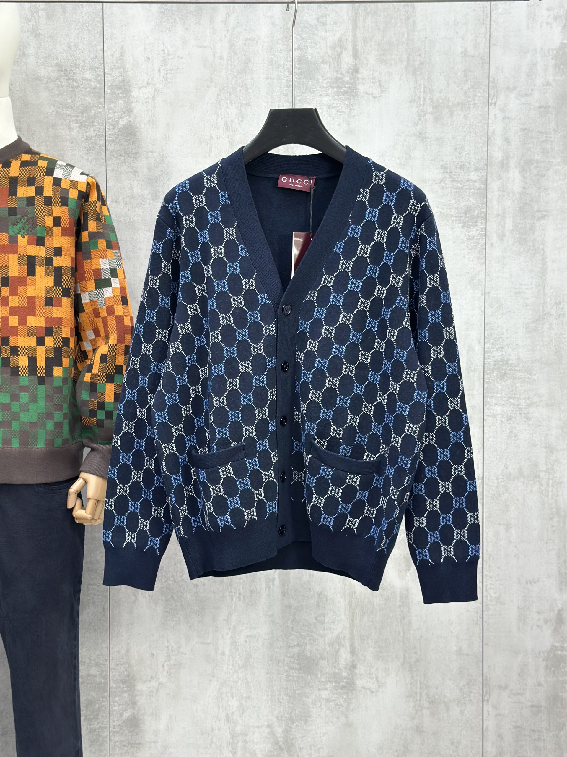 Áo Cardigan-Sweater len Gucci GC Xanh than full monogram Like Auth XS-M VTN