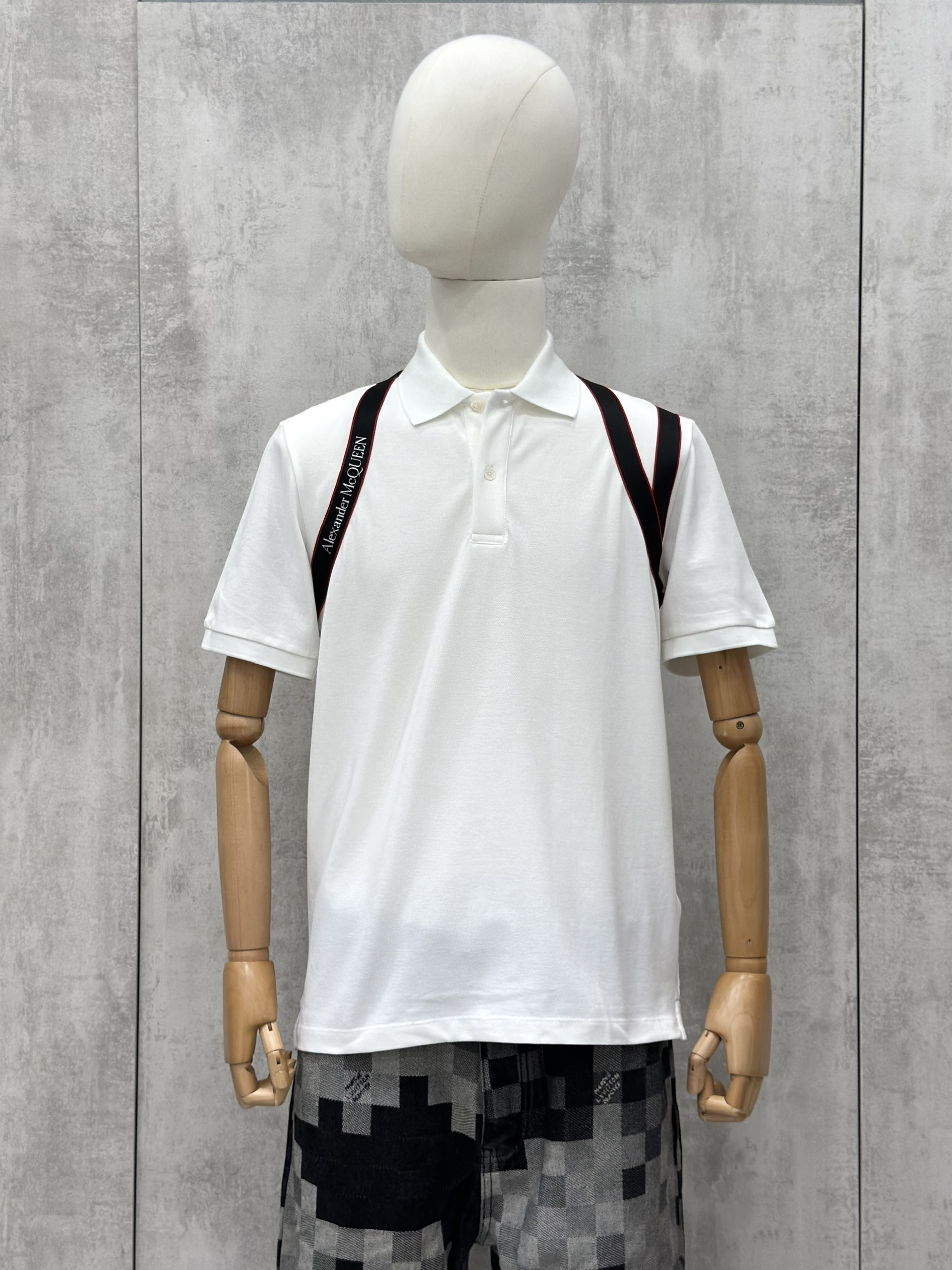 Áo polo Mcqueen MCQ Trắng phối vạt vai Đen Like Auth S-XL VTN