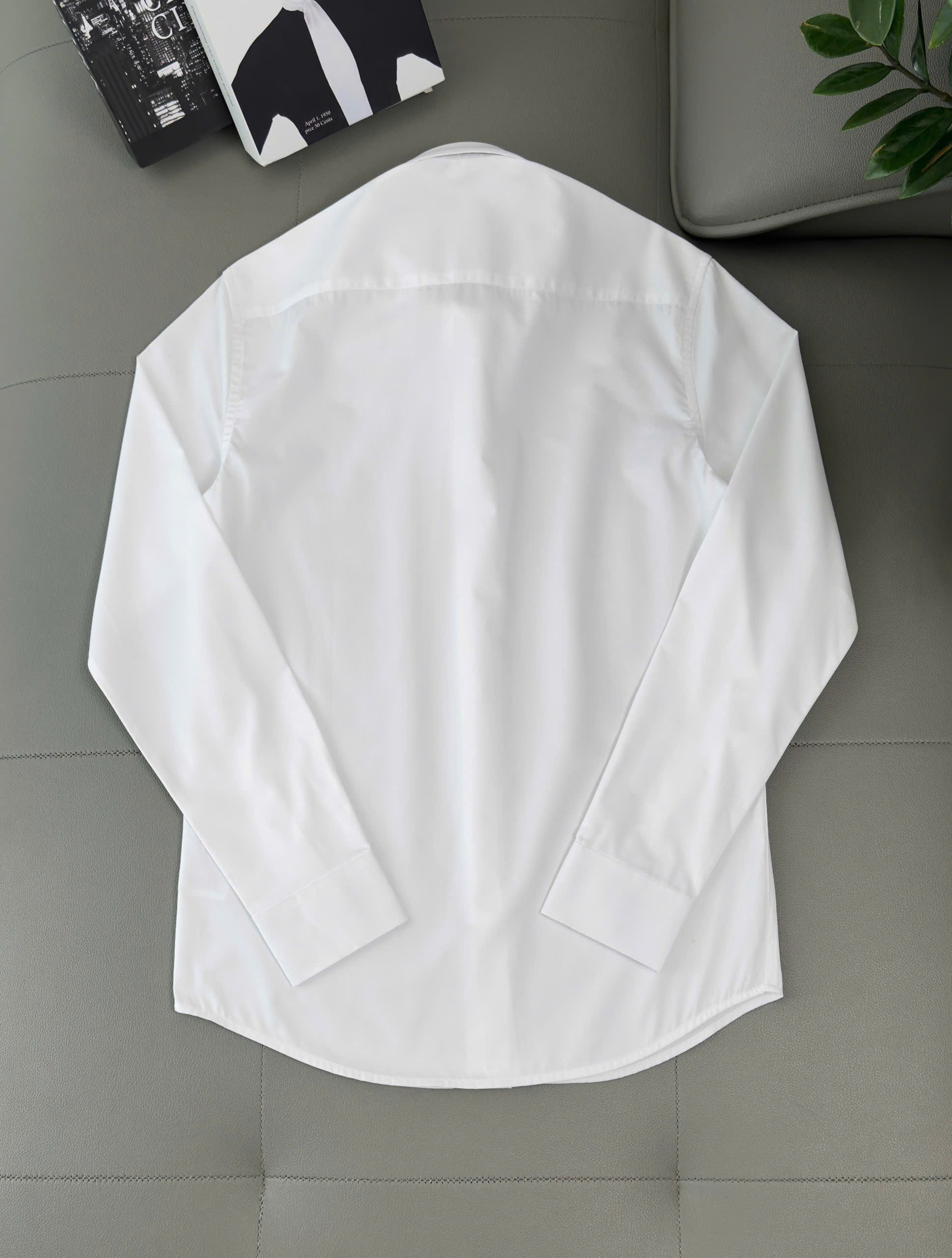 Áo sơ mi Fendi FD Trắng trơn logo đôi mắt Vàng check cổ Like AUth 38-41 DDT