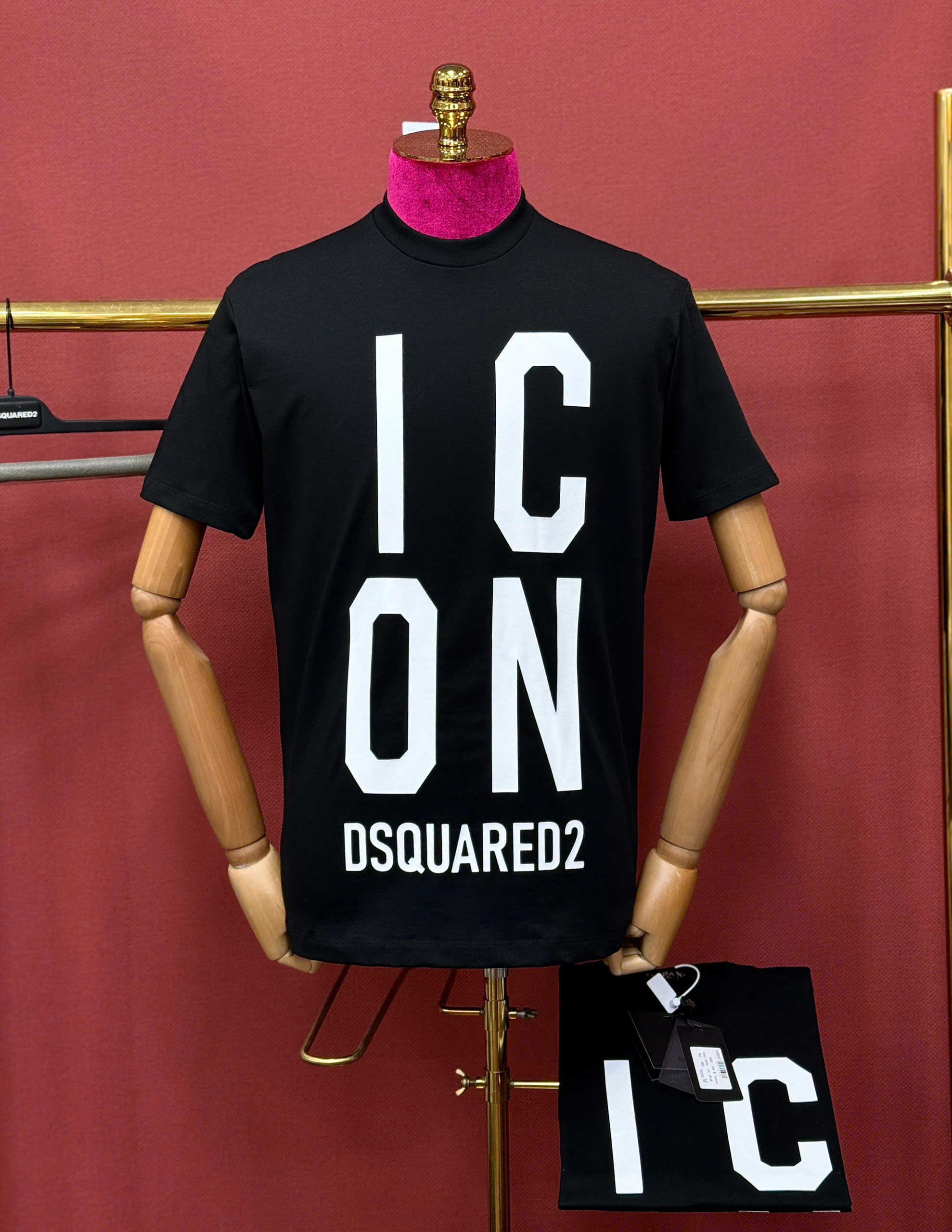 Áo phông T shirt Dsquared2 DSQ icon logo to ngực Like Auth S-XL CD