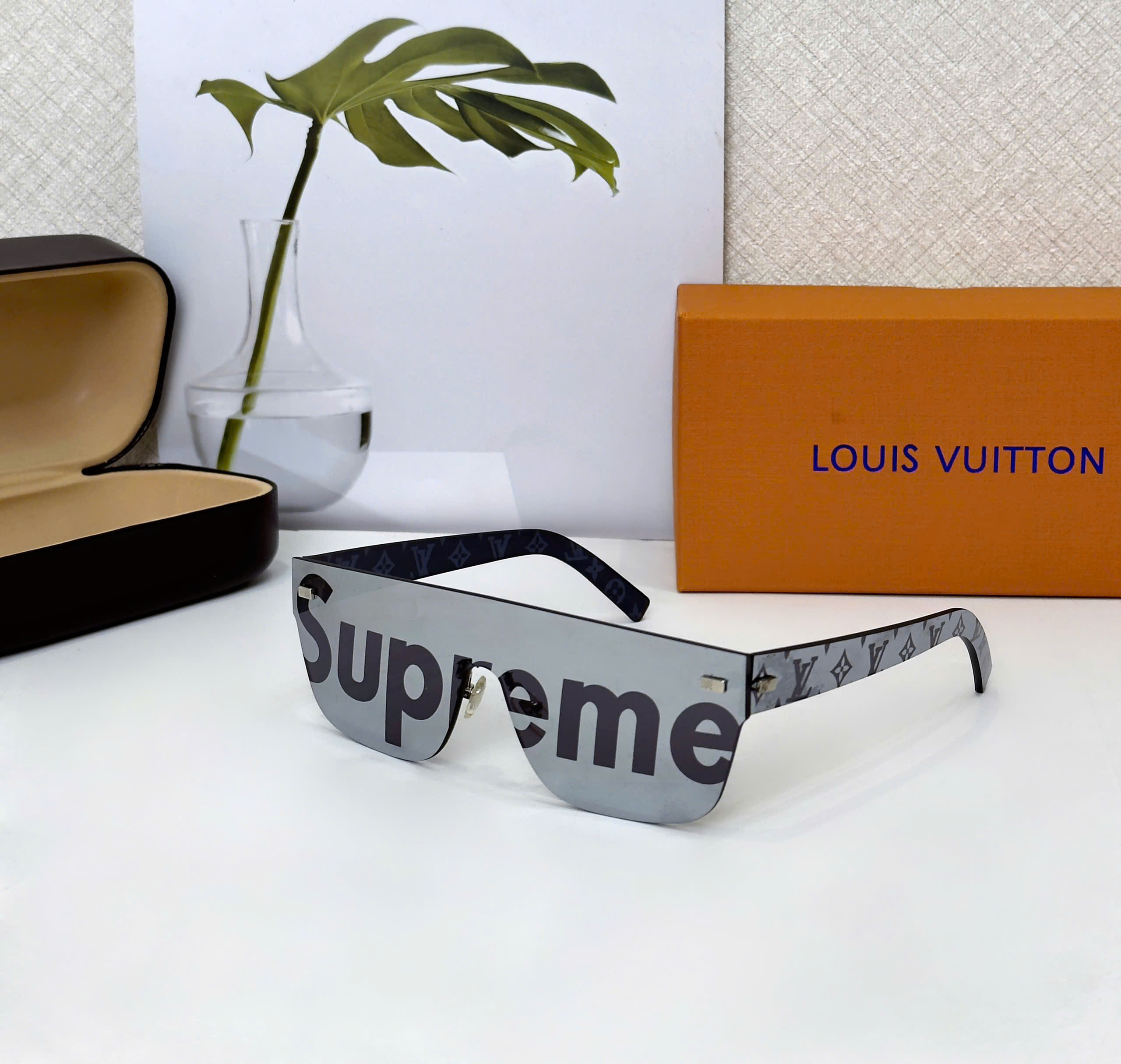 Kính mắt thời trang Louis Vuitton LV Supreme họa tiết Like Auth on web fulbox DDT