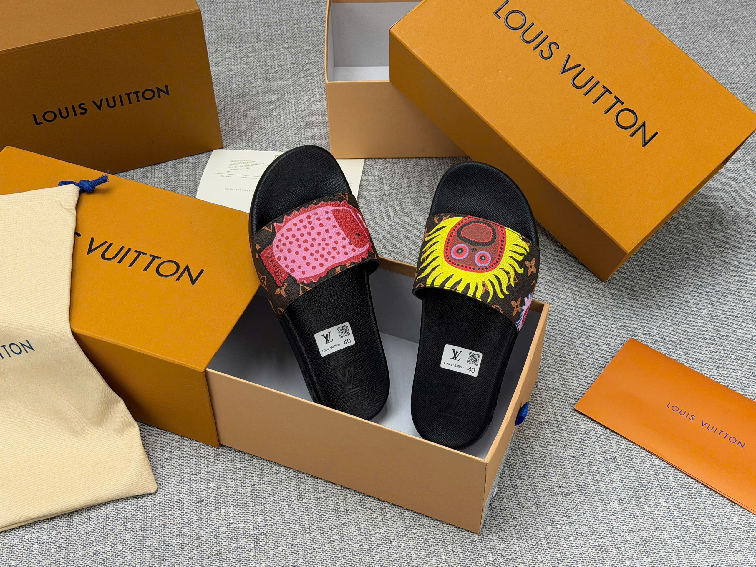 Dép lê Louis Vuitton LV x YK Pool Pillow Flat Comfort Mules Cacao Brown Like Auth 38-43 MK