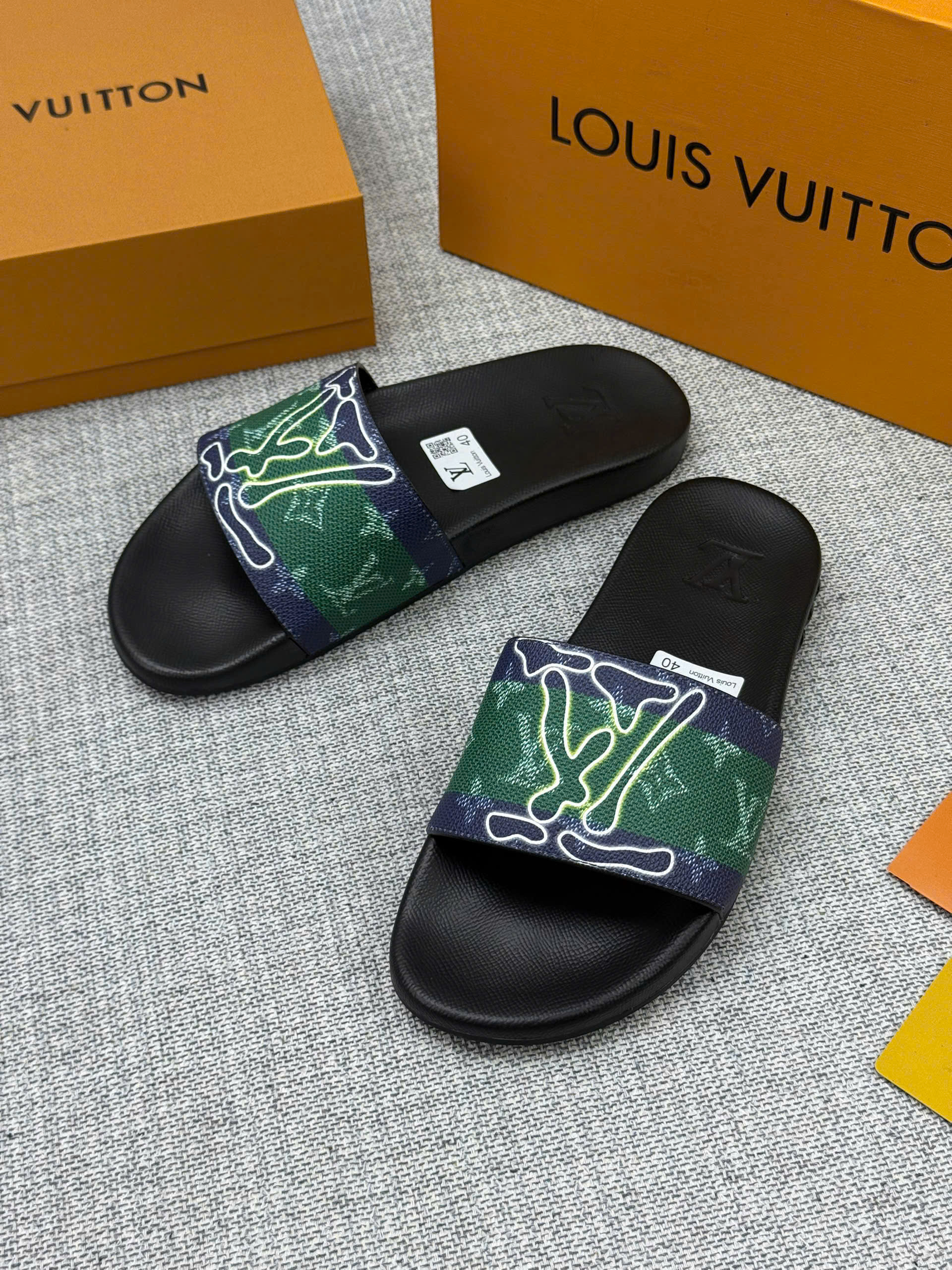 Dép lê quai ngang Louis Vuitton LV logo phối monogram nhám Like AUth 38-43 MK