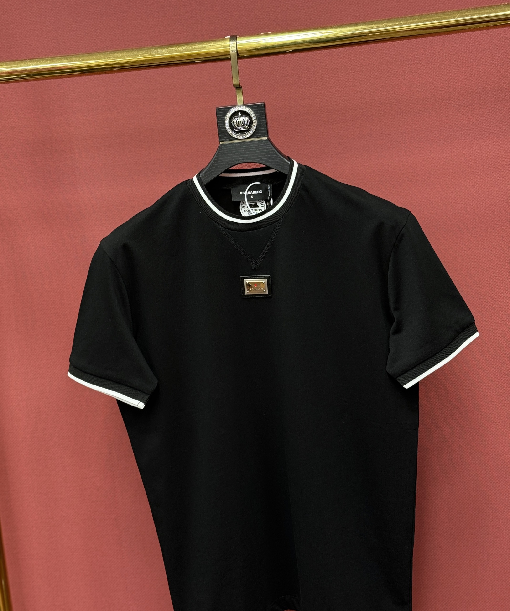 Áo phông T shirt Dsquared2 DSQ basic bo tay cổ tag vuông ngực Like Auth XS-L CD