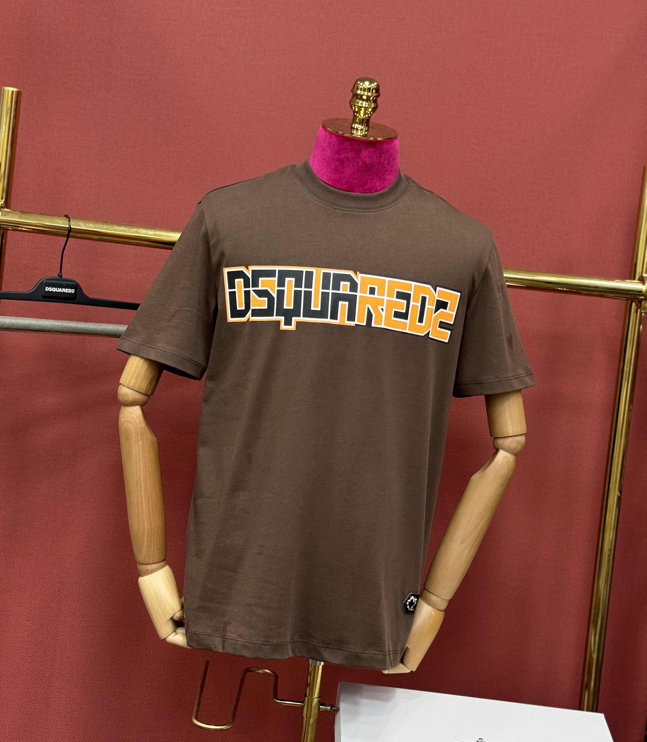 Áo phông T shirt Dsquared2 DSQ logo chữ to check ngang ngực Like AUth XS-L CD