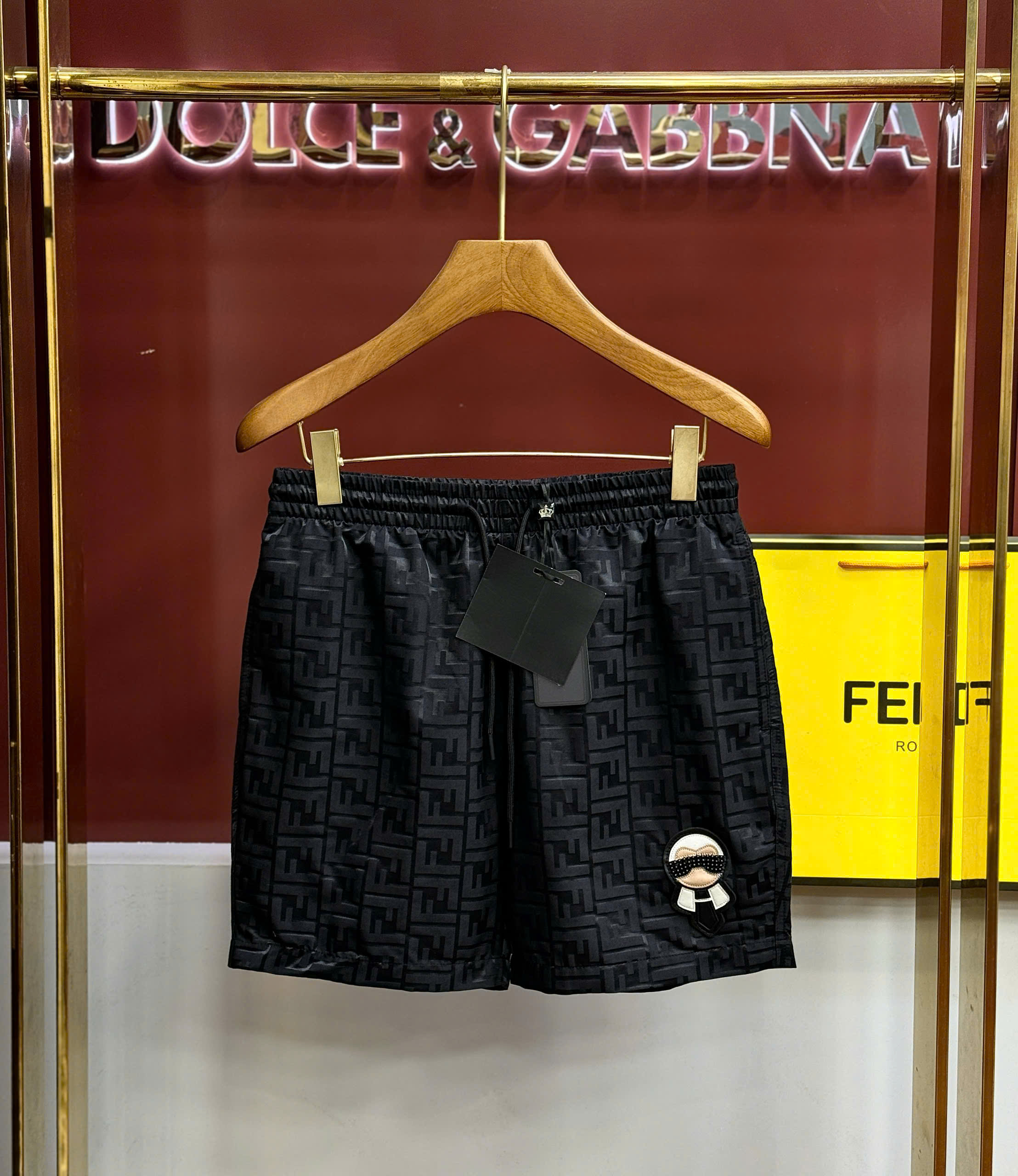 Quần short đùi gió Fendi FD logo full thêu logo dân chơi Like Auth 44-50 CD