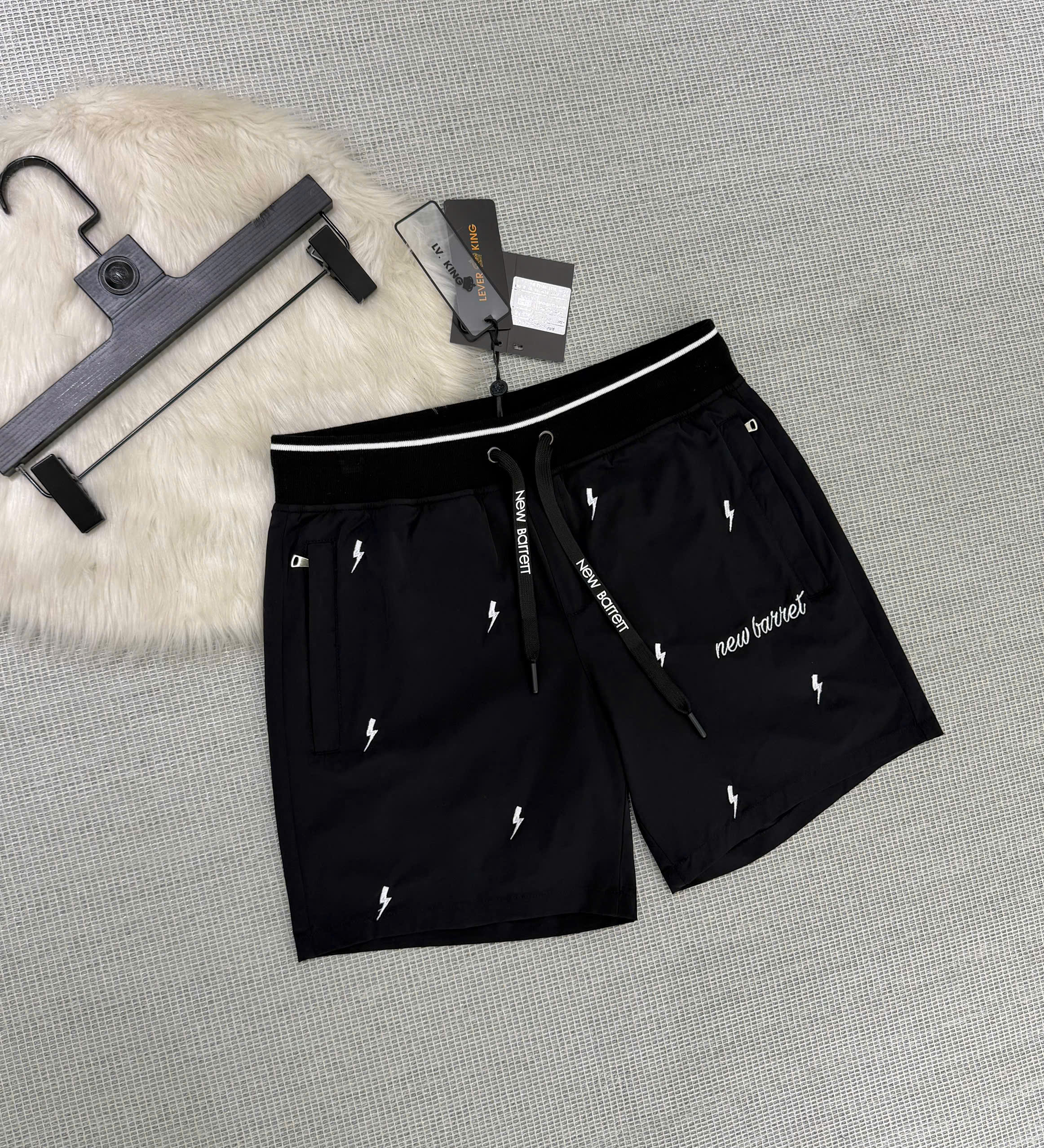 Quần short đùi gió Neil Barret logo thêu tia sét Like Auth S-XL MK