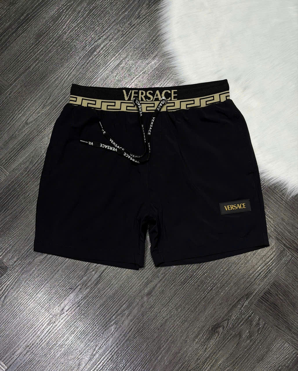 Quần short đùi gió Versace VS ckeck cạp logo tag đùi họa tiết túi sau Like Auth S-XL LK