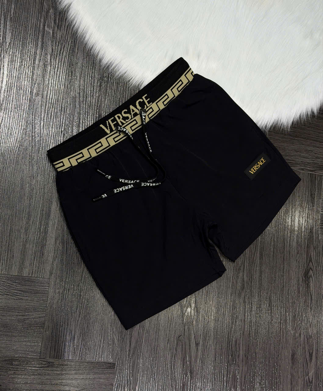 Quần short đùi gió Versace VS ckeck cạp logo tag đùi họa tiết túi sau Like Auth S-XL LK