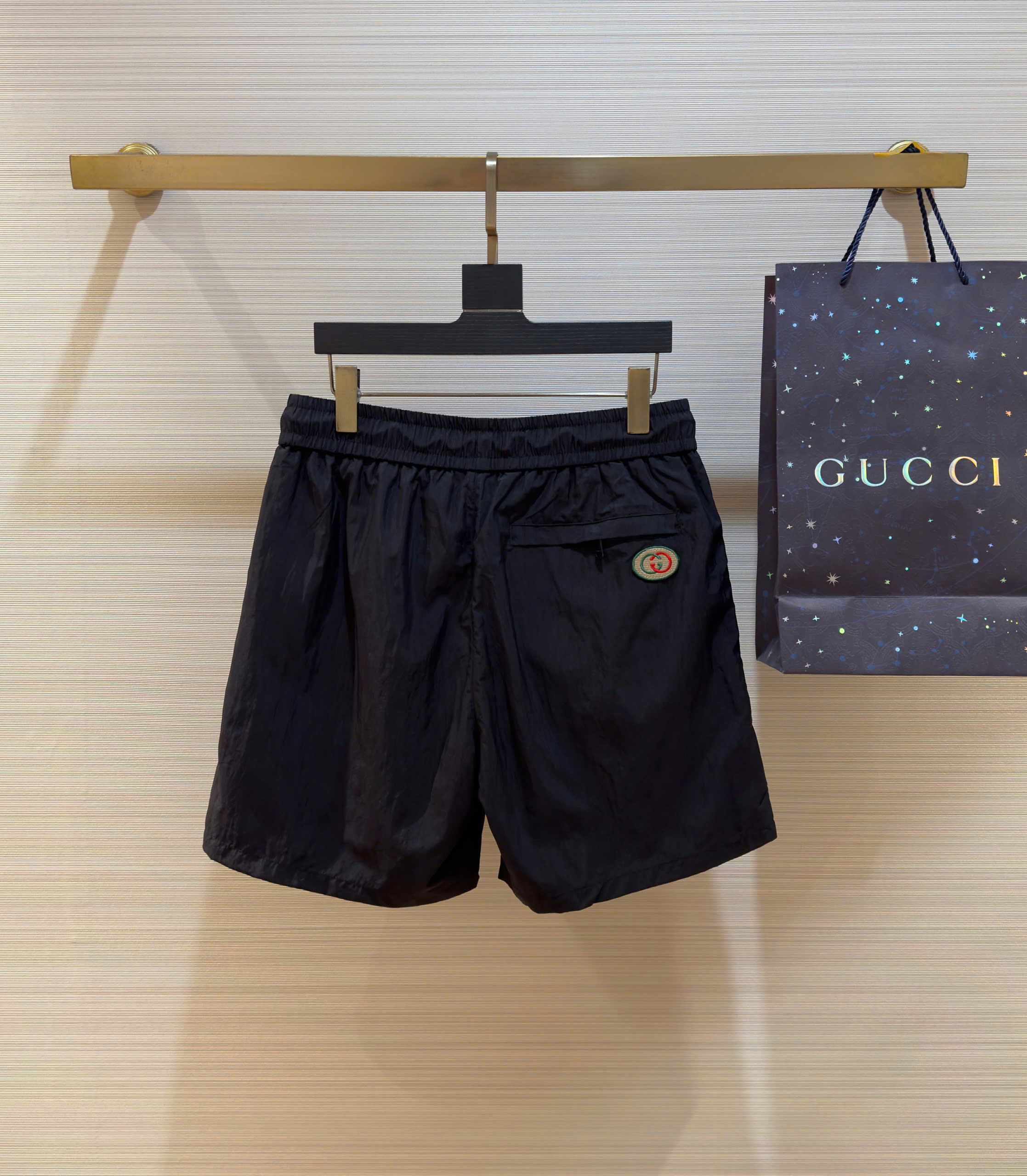 Quần short gió Gucci GC họa tiết logo thương hiệu Like Auth 1-1 on web DDT