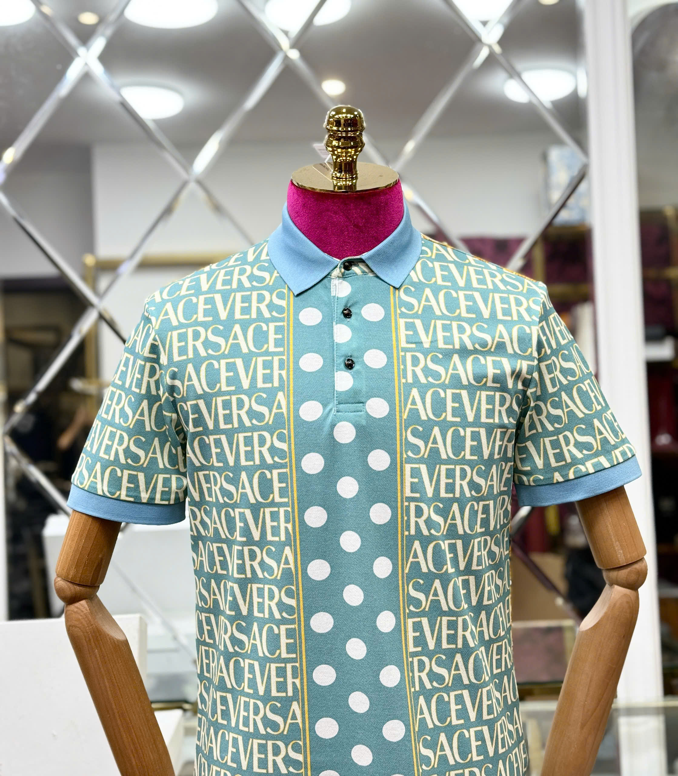 Áo polo hình Versace VS họa tiết logo phối chấm bi Like Auth 44-50 MK