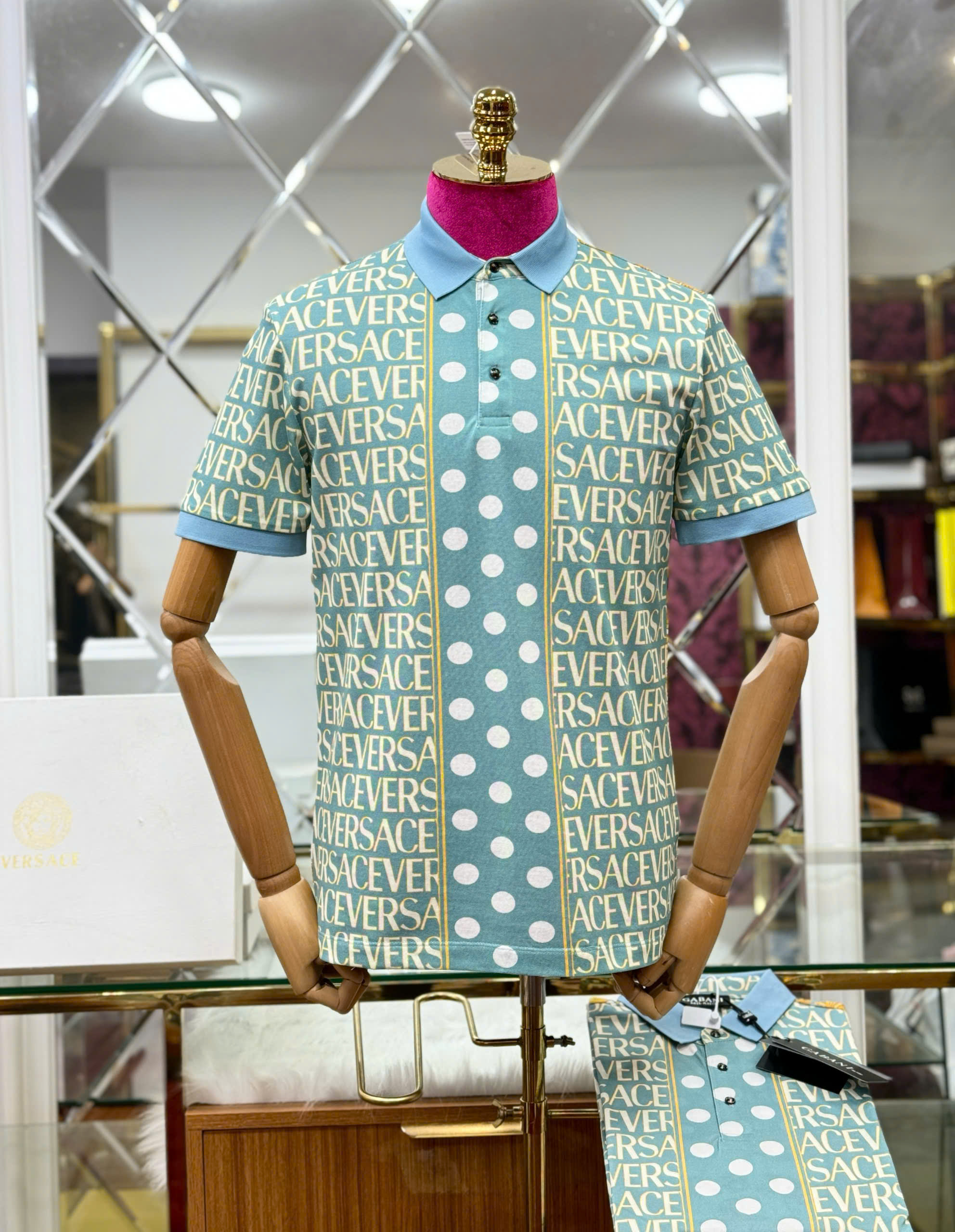 Áo polo hình Versace VS họa tiết logo phối chấm bi Like Auth 44-50 MK