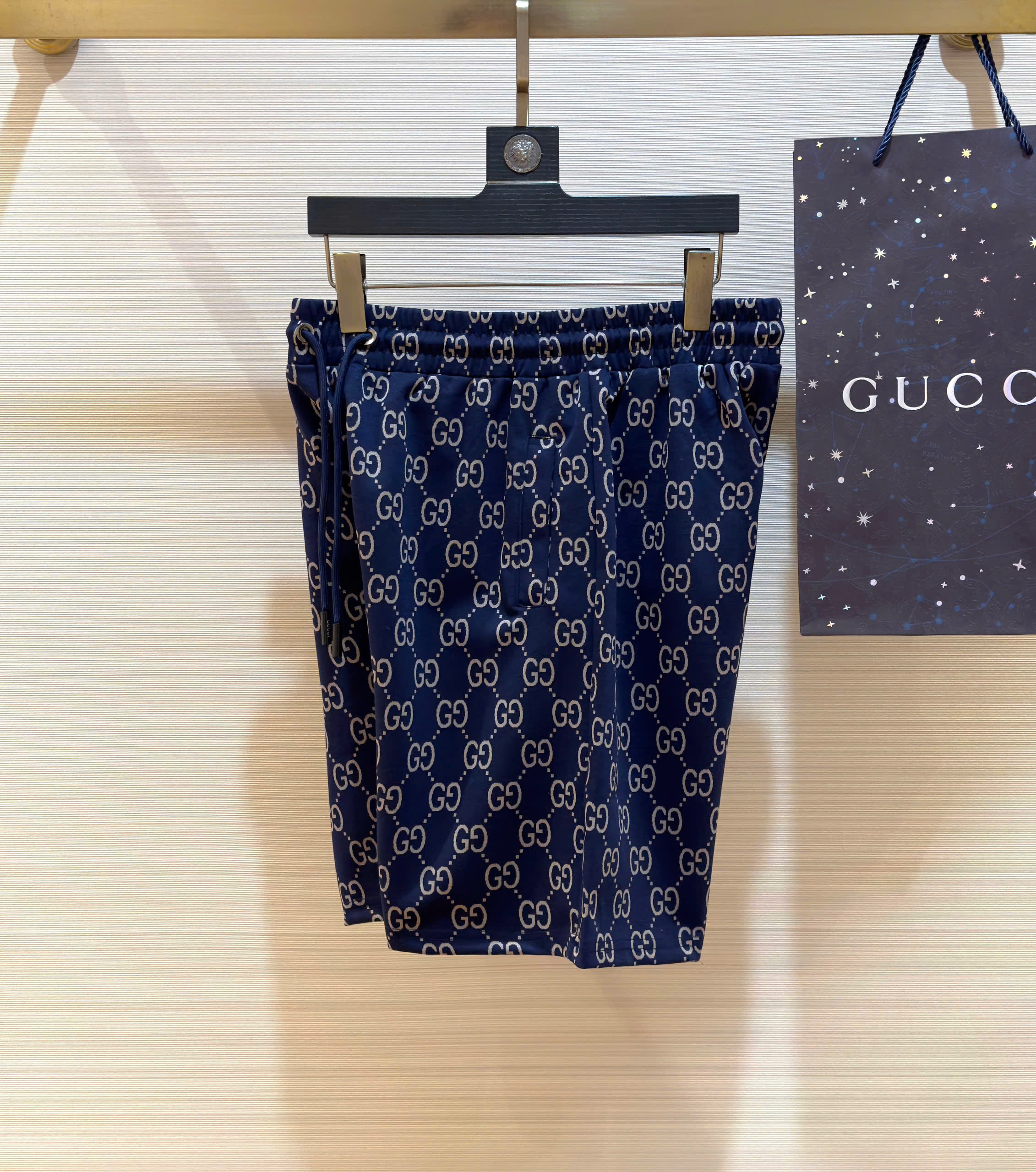 Quần short nỉ Gucci GC Xanh than họa tiết monogram logo GG Like Auth 1-1 on web DDT