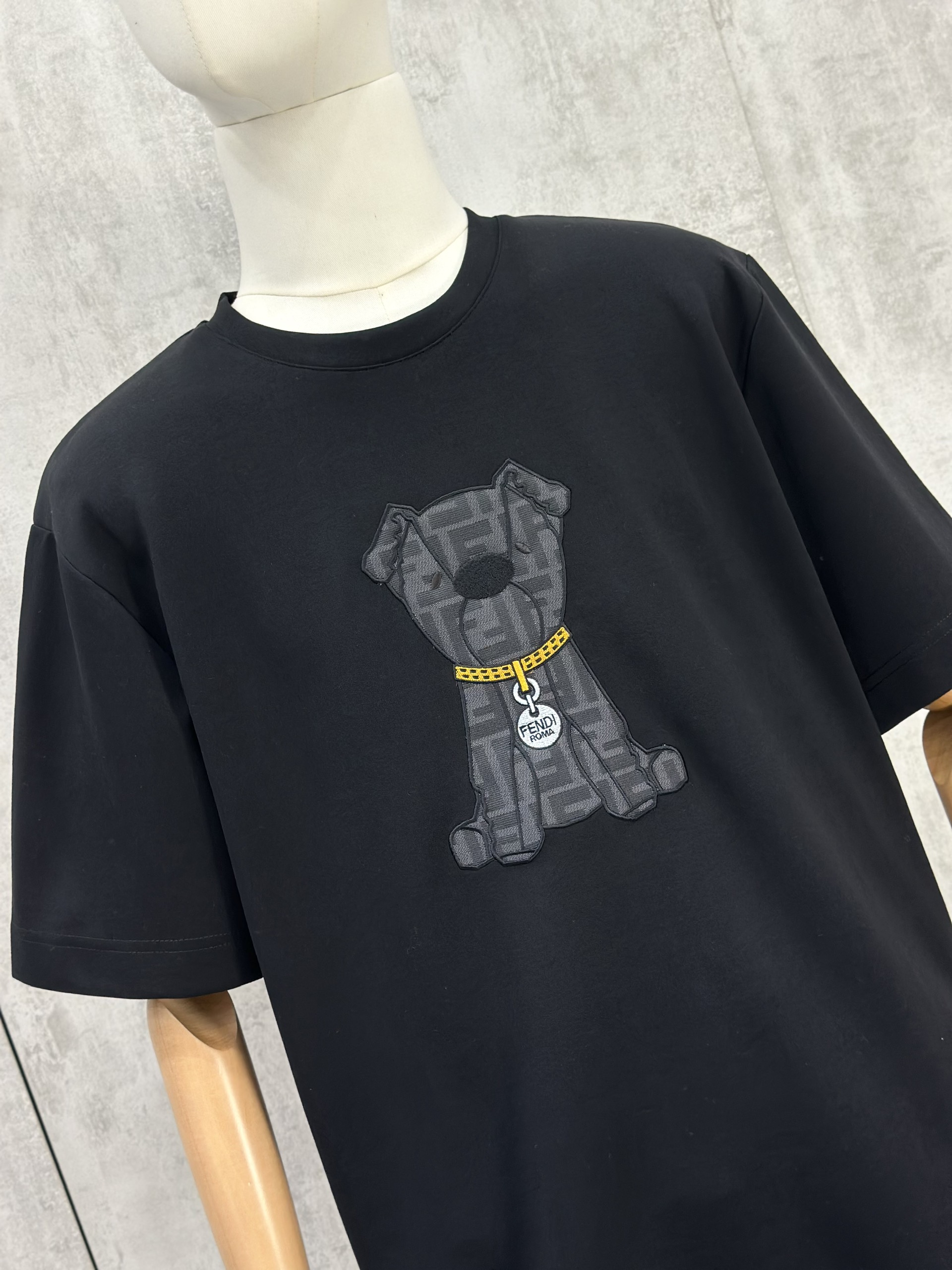 Áo phông T shirt Fendi FD họa tiết Cún Like Auth XS-M VTN