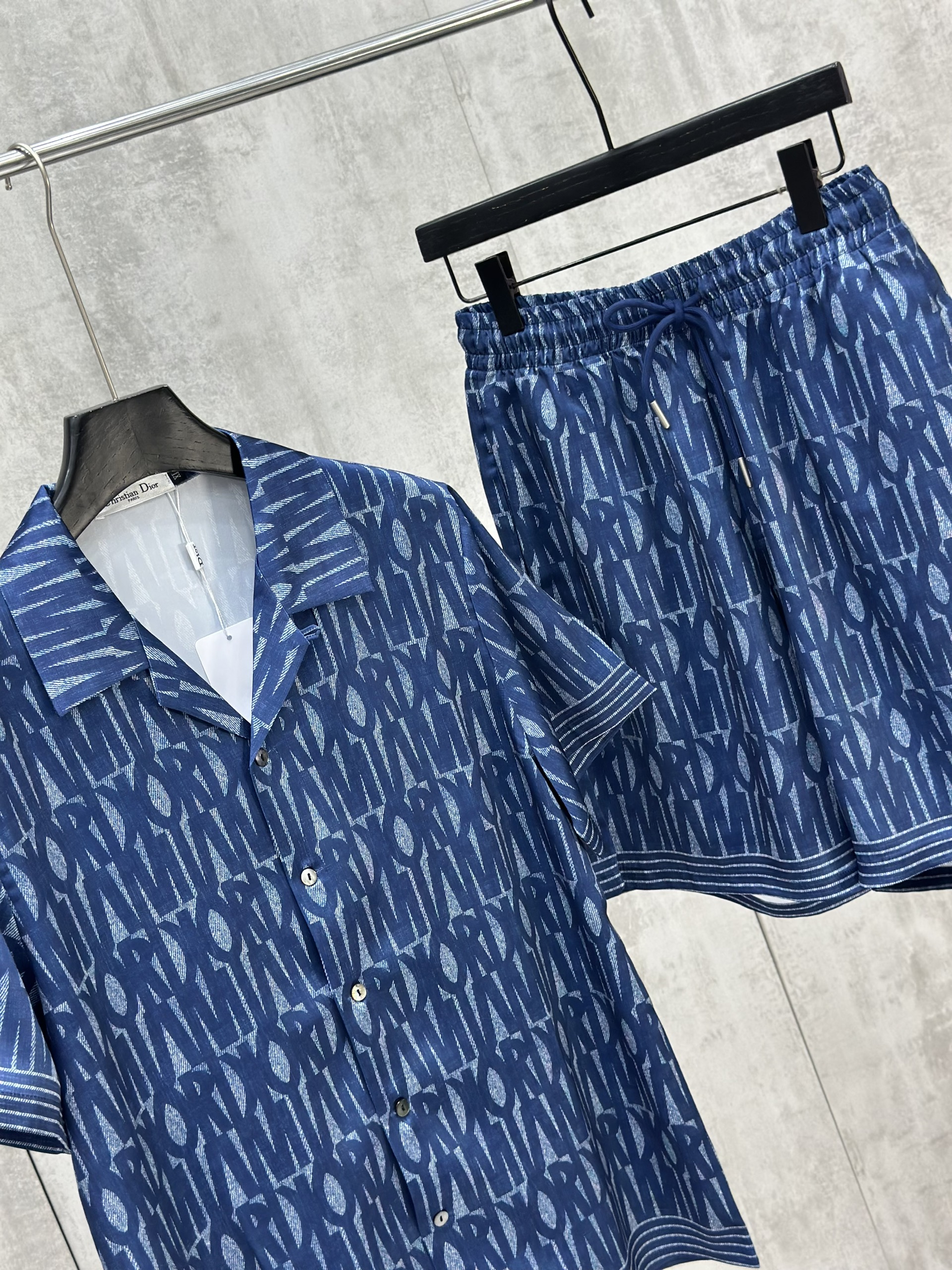 Set bộ lụa hè Dior CD Xanh Than full logo new 2026 Like Auth M-XL VTN