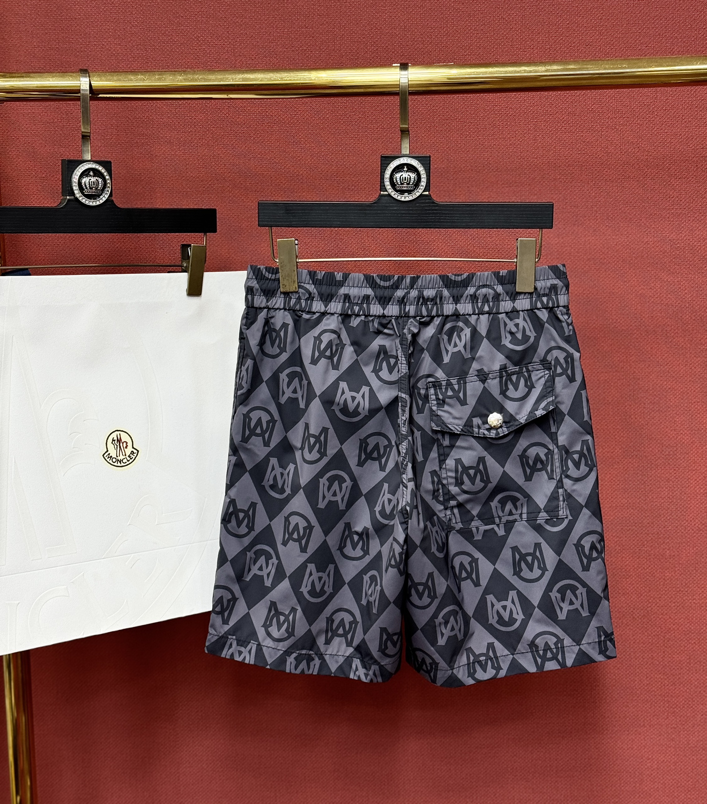 Quần short đùi gió Moncler logo full Like Auth 44-50 CD