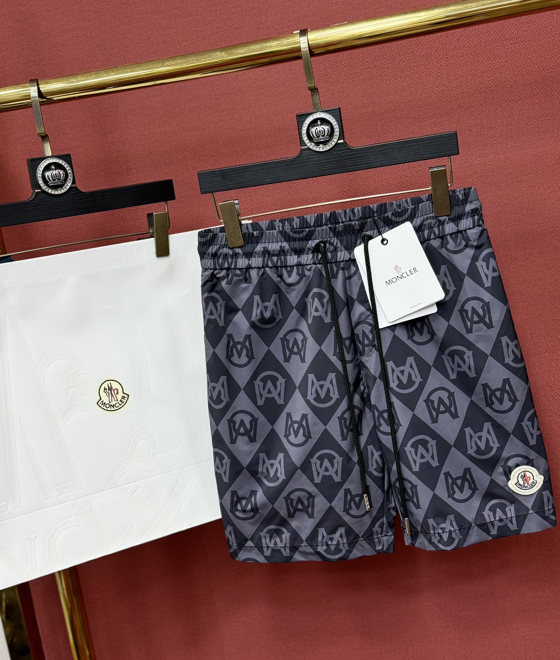 Quần short đùi gió Moncler logo full Like Auth 44-50 CD