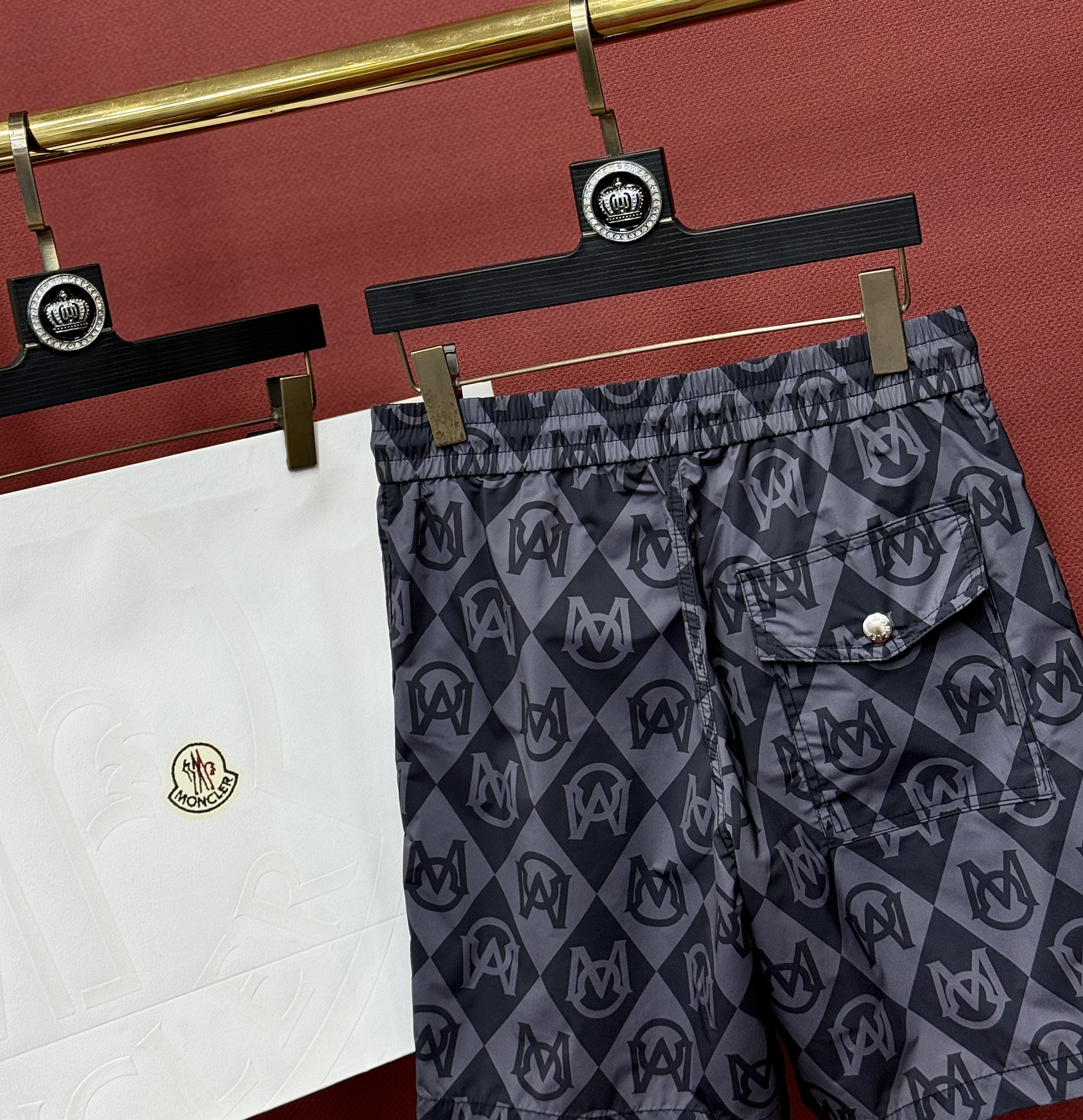 Quần short đùi gió Moncler logo full Like Auth 44-50 CD