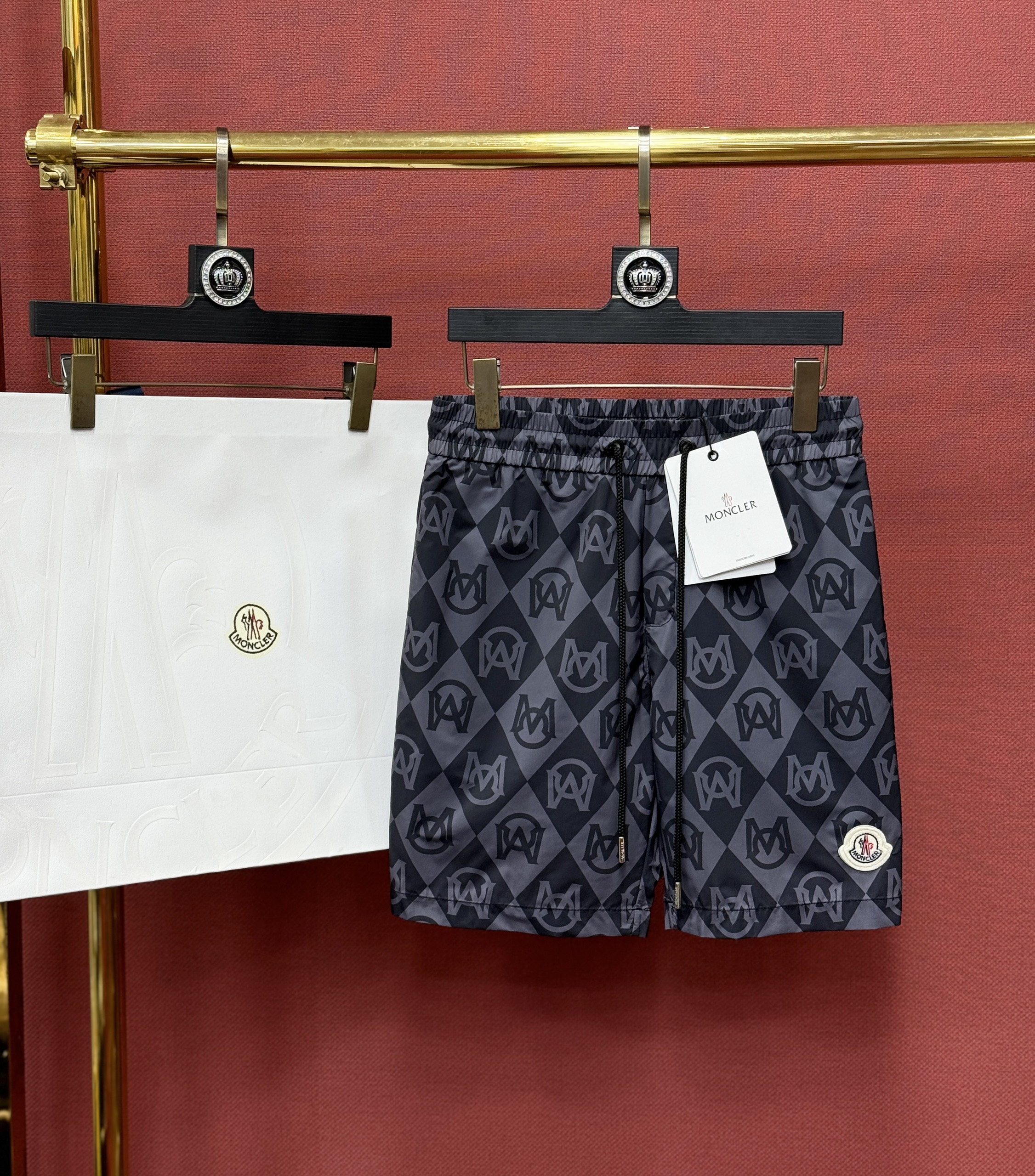 Quần short đùi gió Moncler logo full Like Auth 44-50 CD