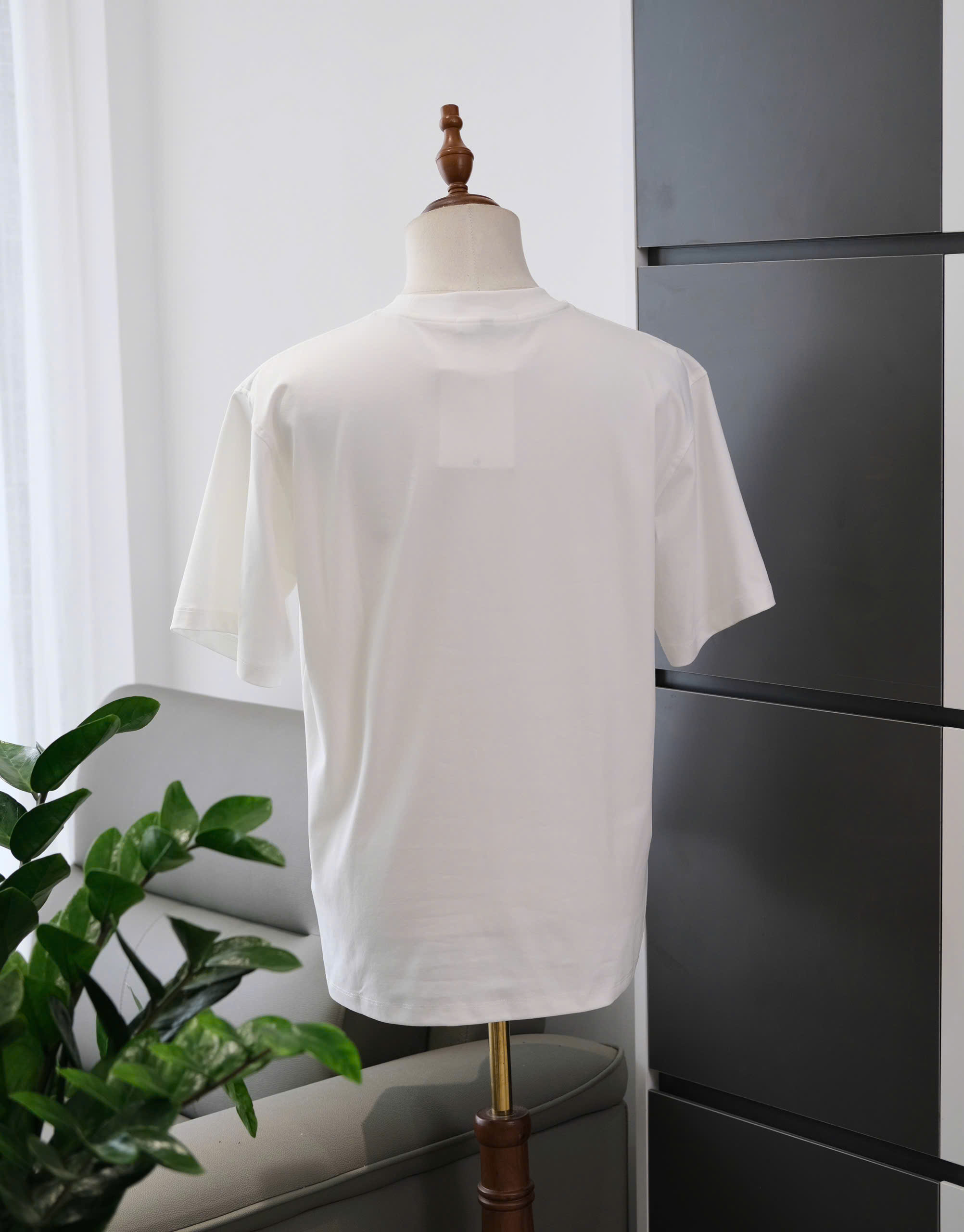 Áo phông T shirt Dior CD logo thêu wash ngựa thần tài Like Auth S-L DDT\TRẮNG