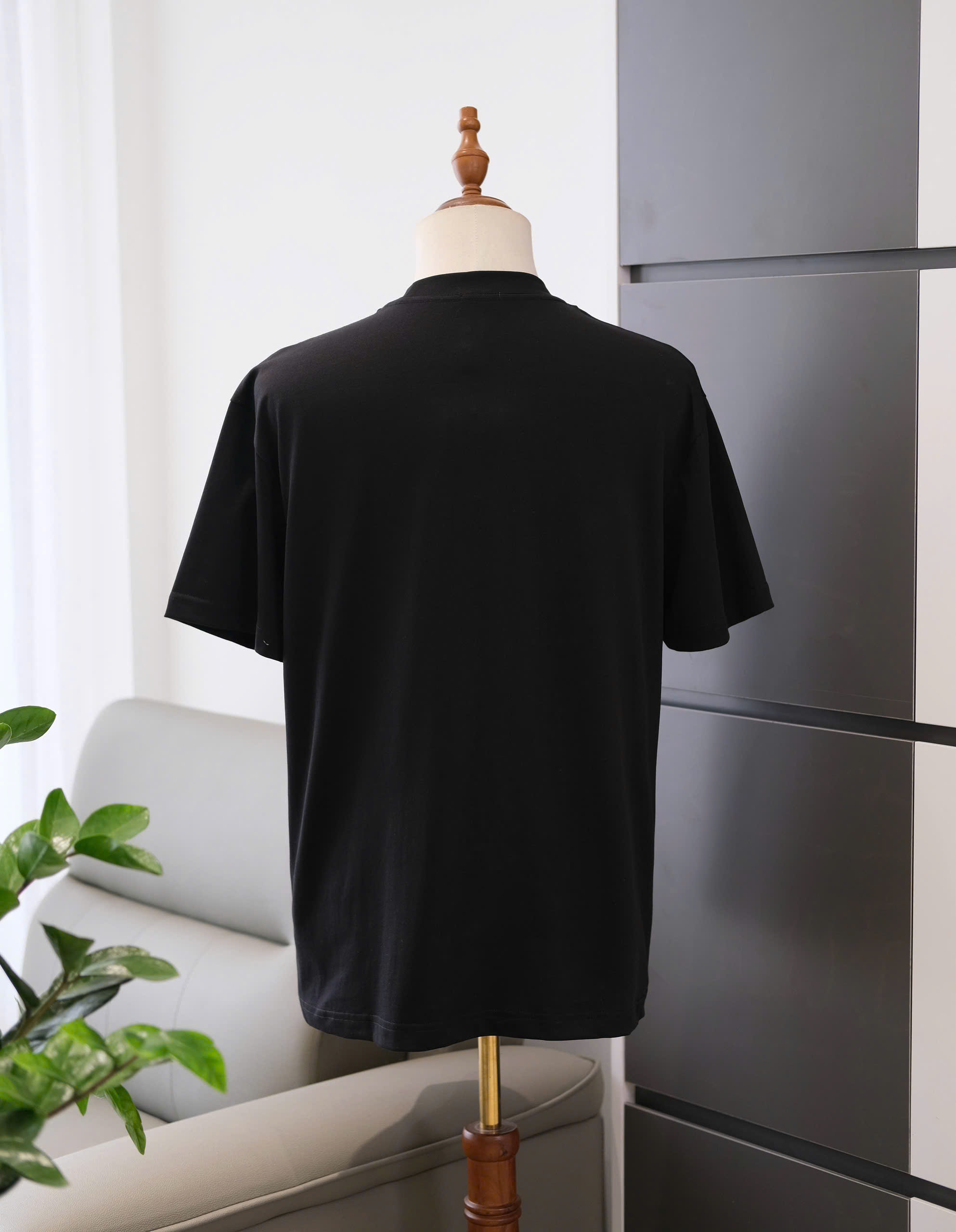 Áo phông T shirt Fendi Roma FD họa tiết 3 chú ngựa Like Auth S-L DDT\Đen