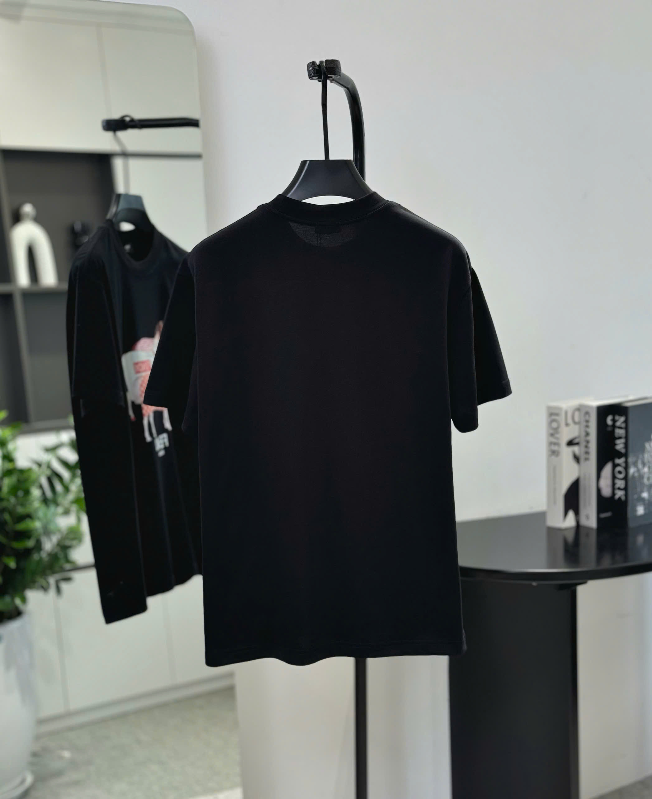 Áo phông T shirt Fendi Roma FD họa tiết 3 chú ngựa Like Auth S-L DDT\Đen