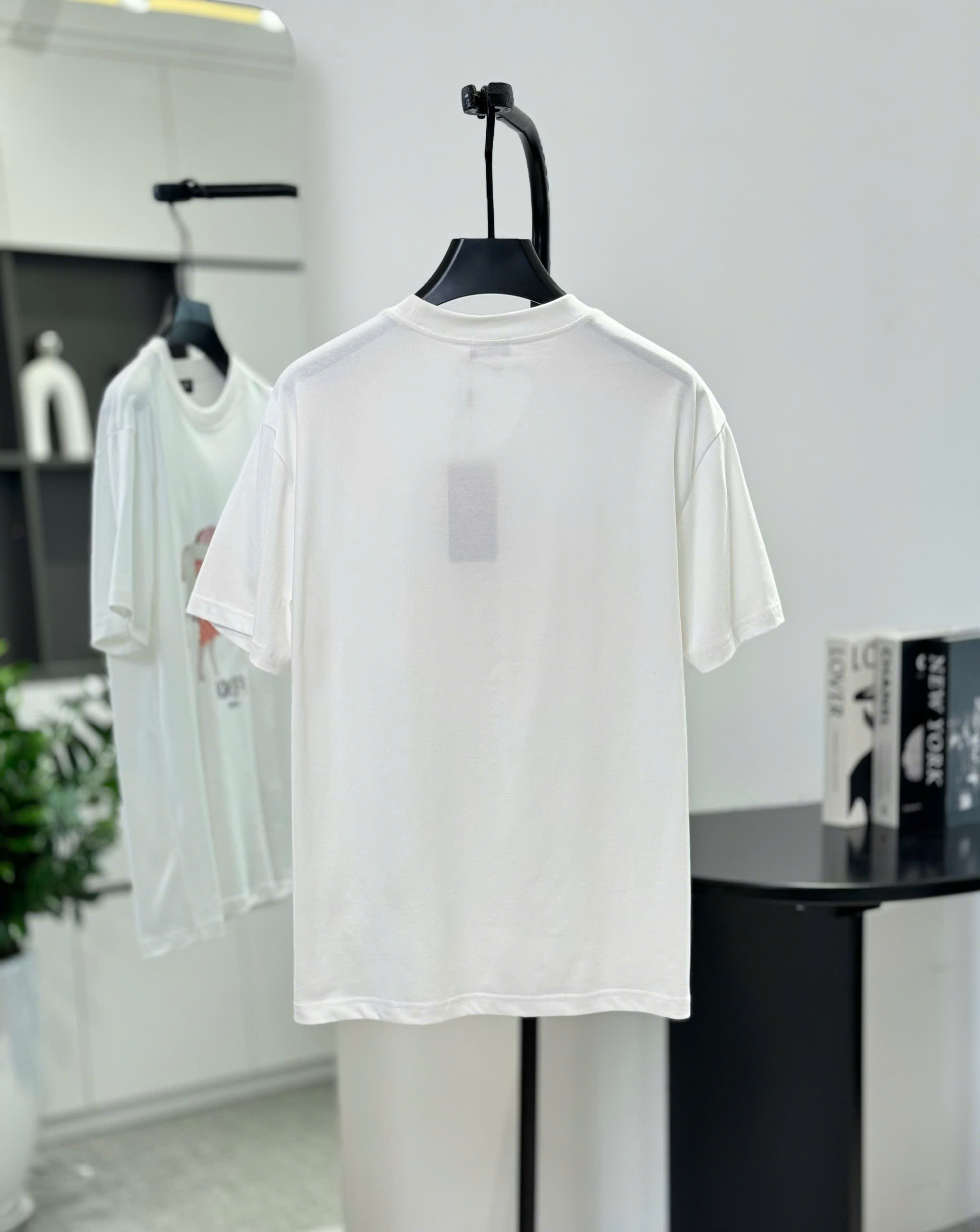 Áo phông T shirt Fendi Roma FD họa tiết 3 chú ngựa Like Auth S-L DDT\trắng