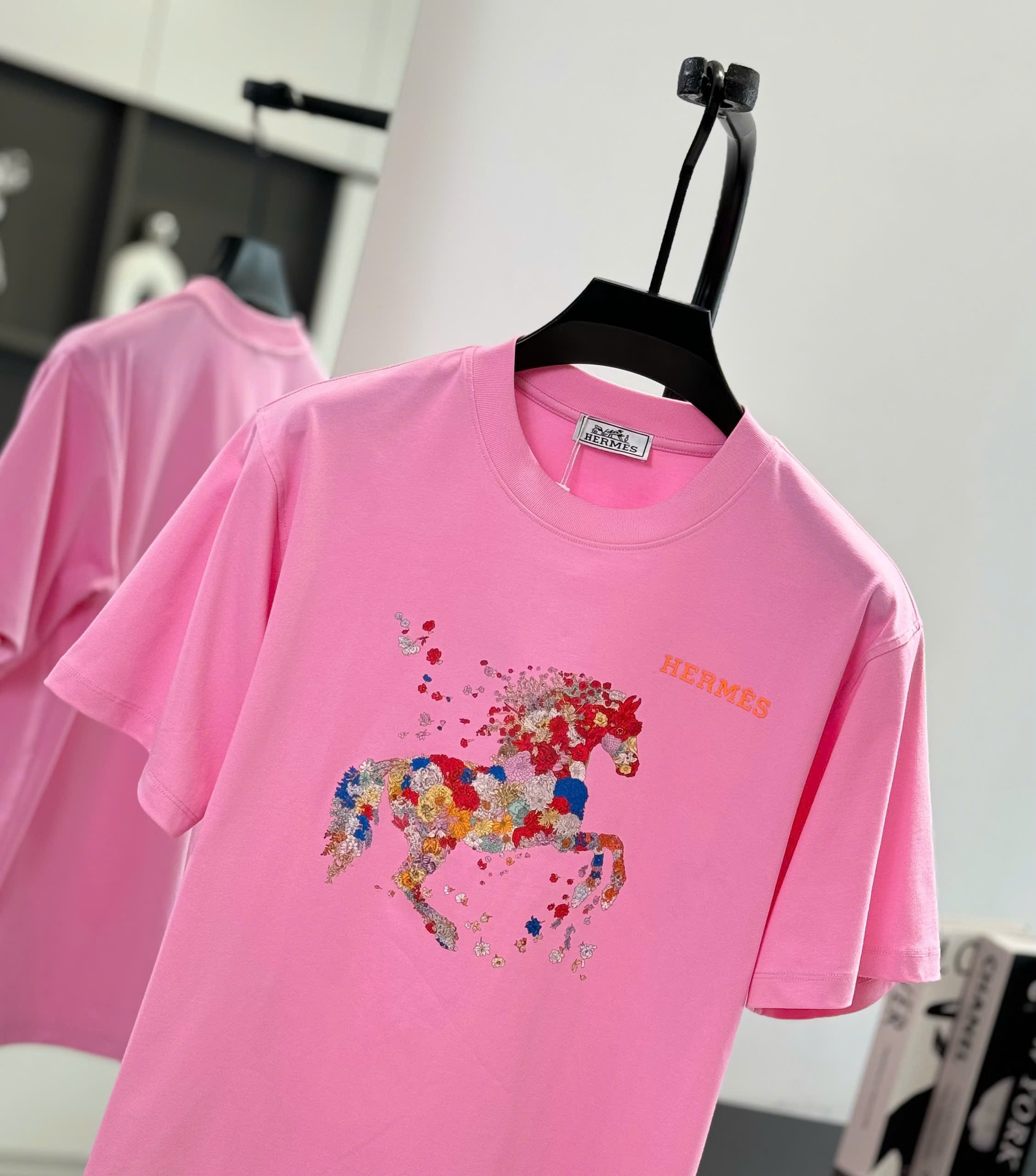 Áo phông T shirt Hermes HM họa tiết ngựa hoa Like Auth S-L DDT\hồng