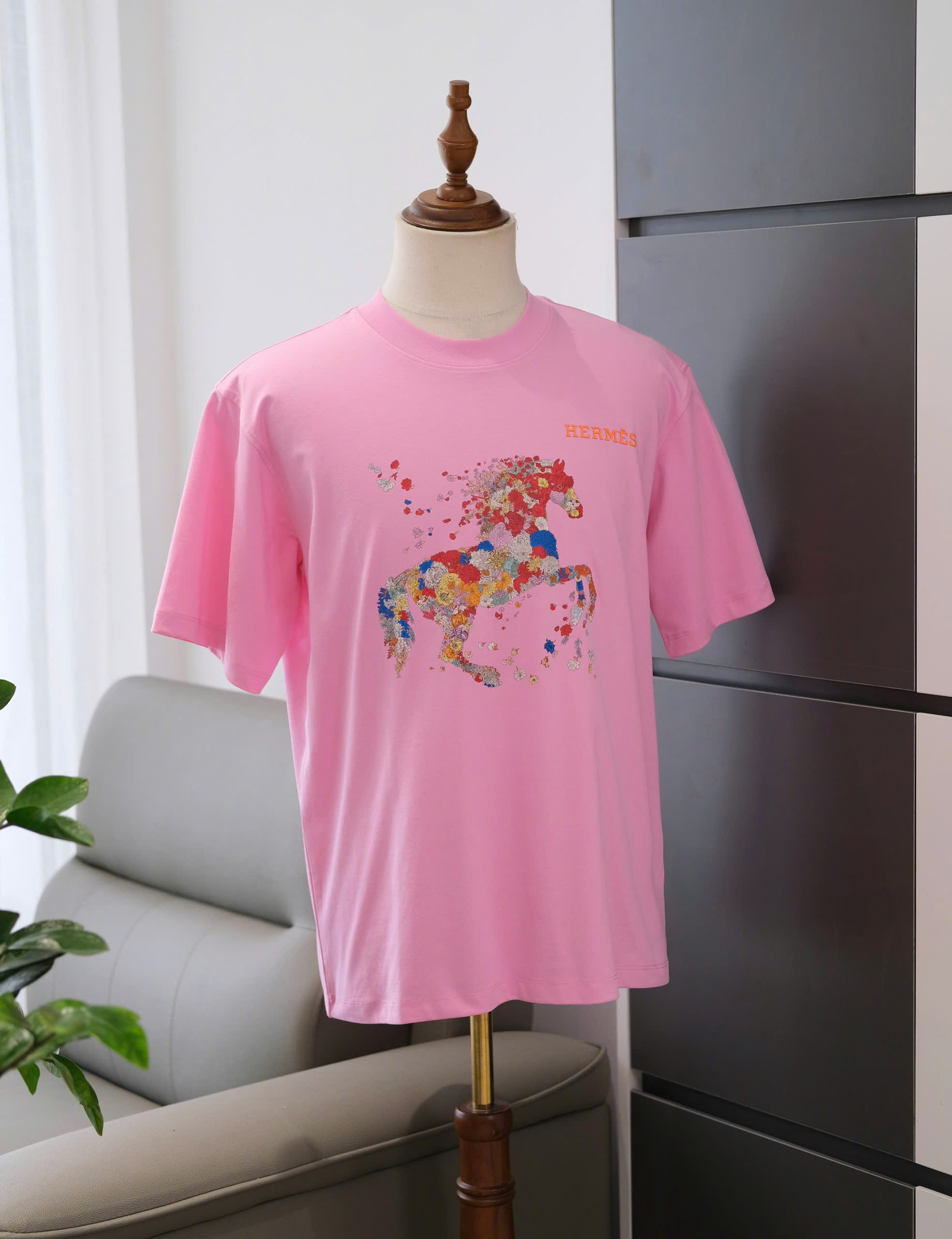 Áo phông T shirt Hermes HM họa tiết ngựa hoa Like Auth S-L DDT\hồng