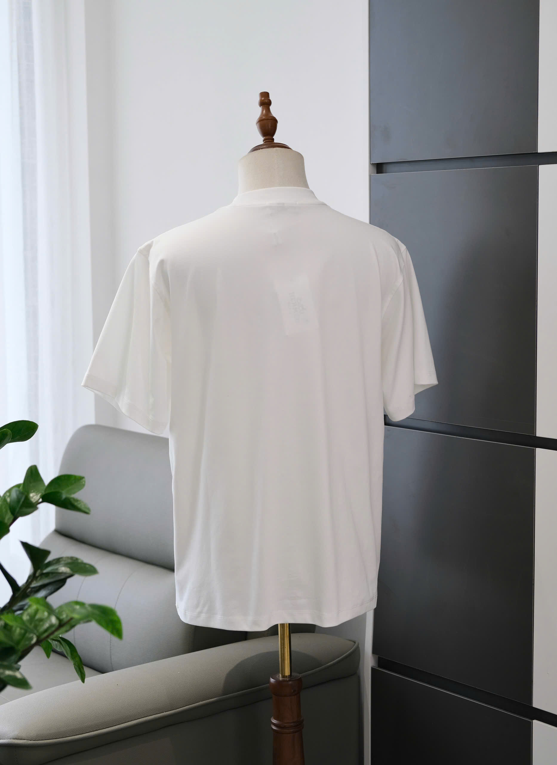 Áo phông T shirt Hermes HM họa tiết ngựa hoa Like Auth S-L DDT\trắng